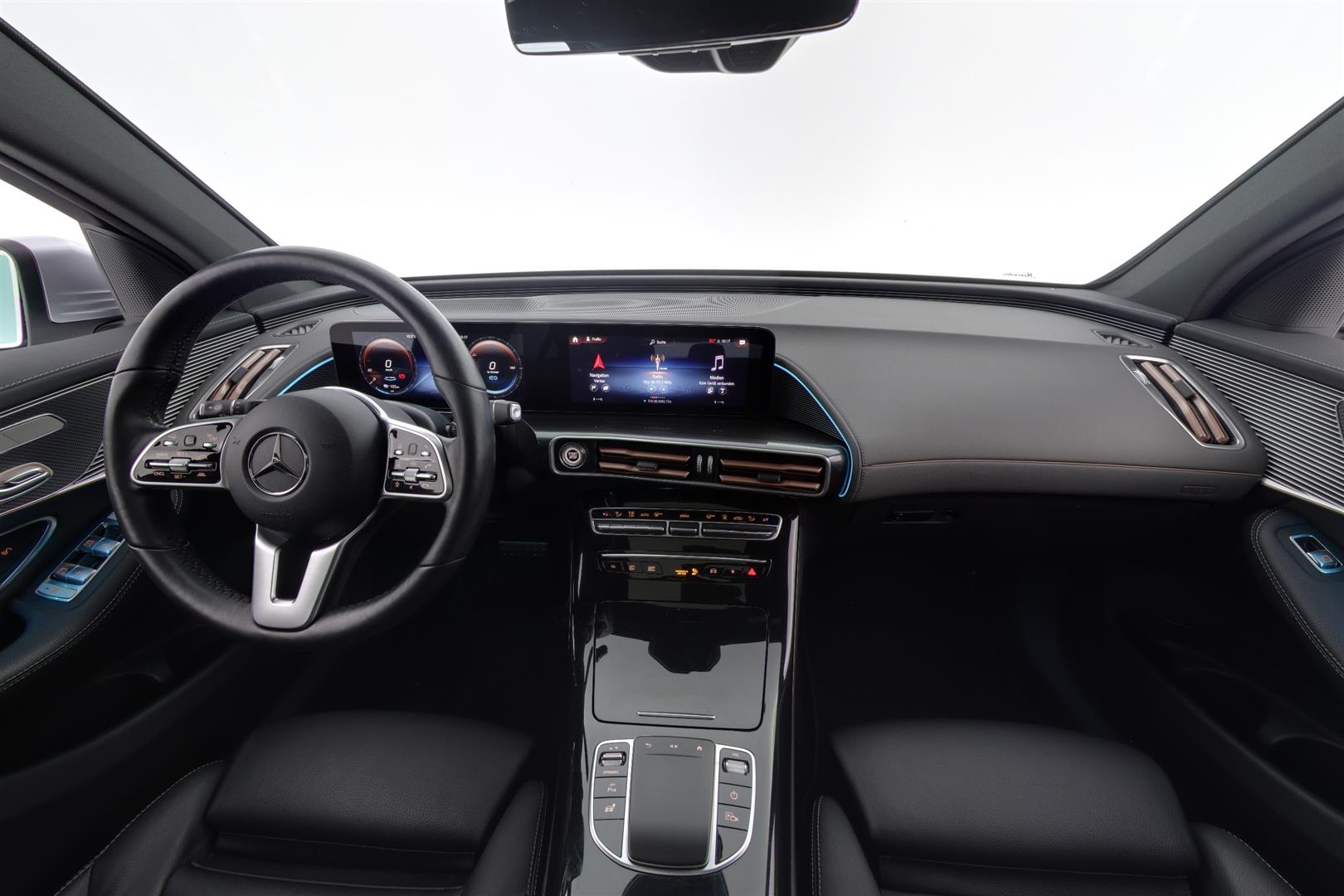 MERCEDES-BENZ EQC 2020