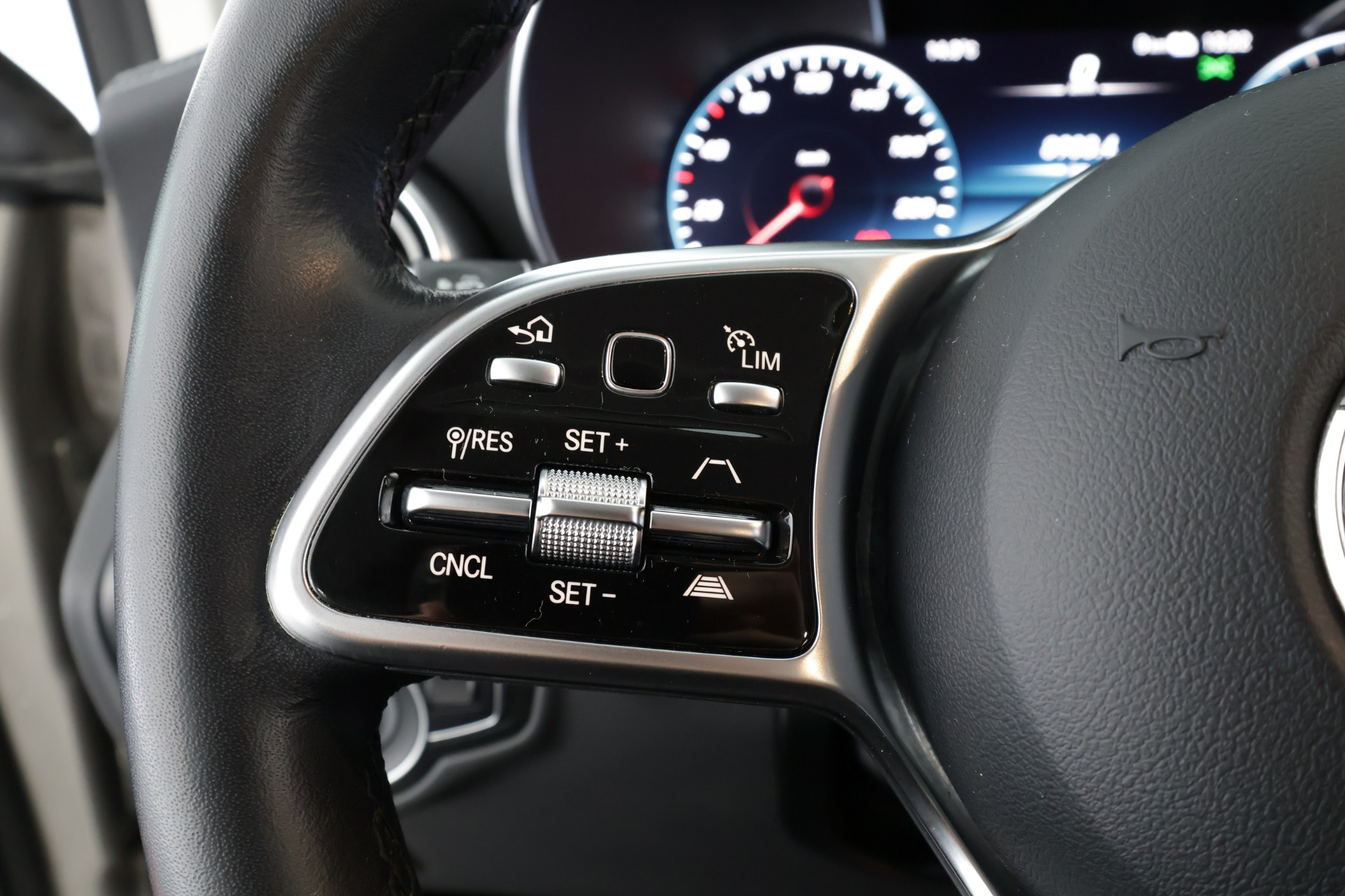 Mercedes-Benz GLC 2022