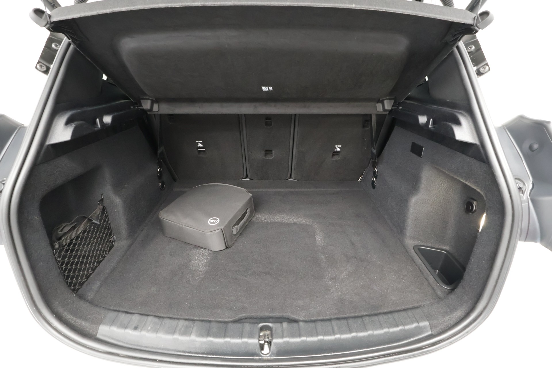 BMW 225 2023