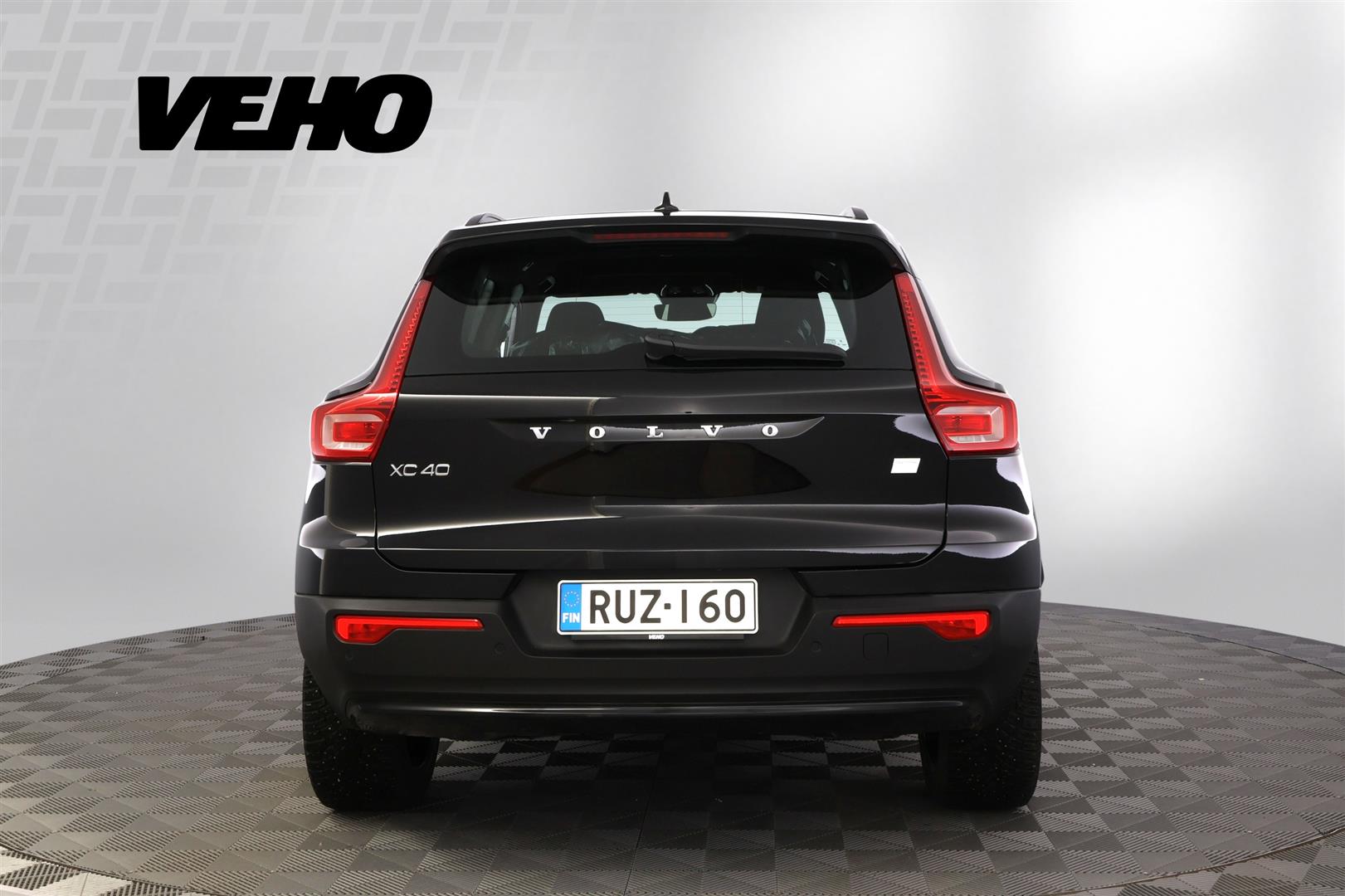 Volvo XC40 2023