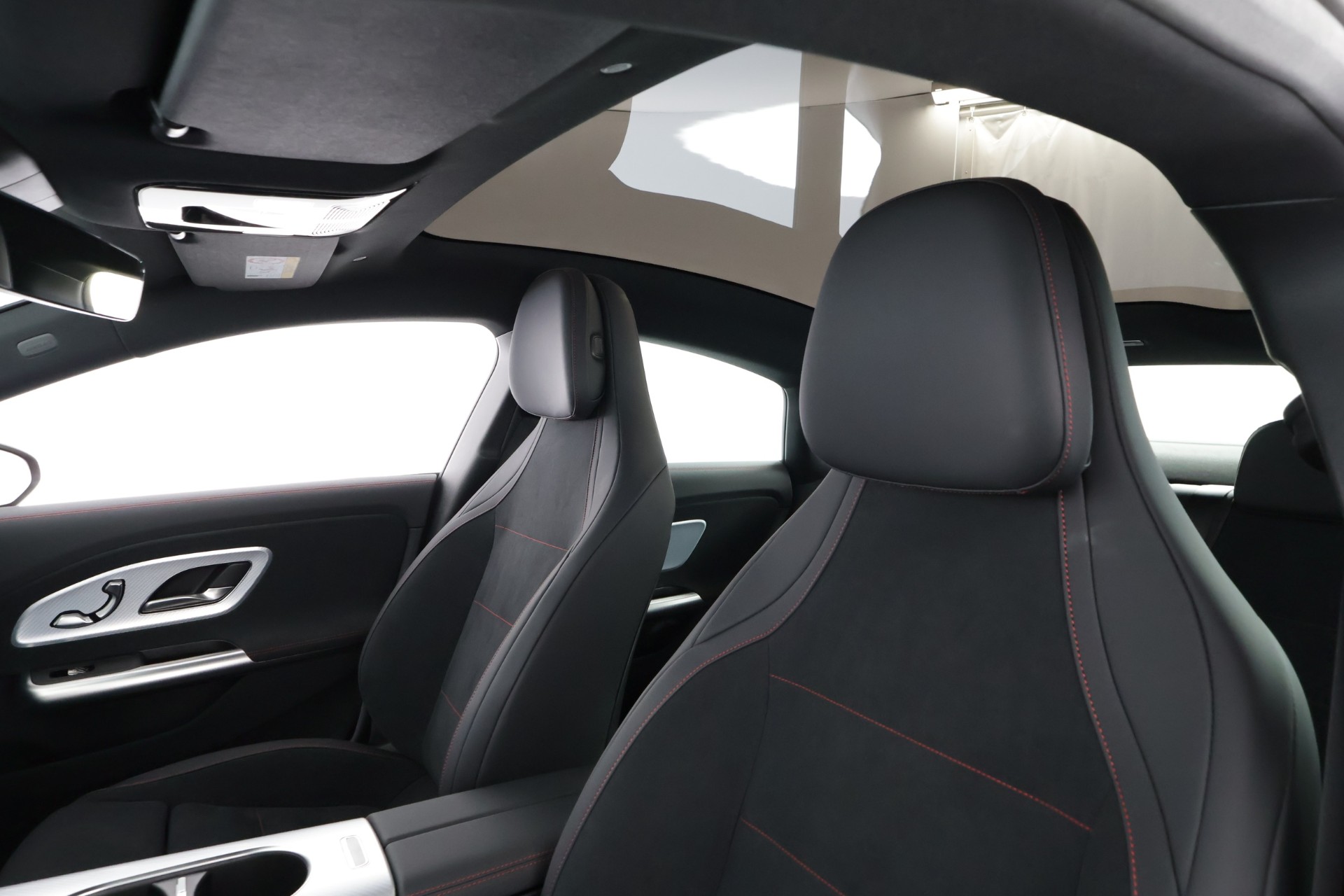 MERCEDES-BENZ CLA 2026