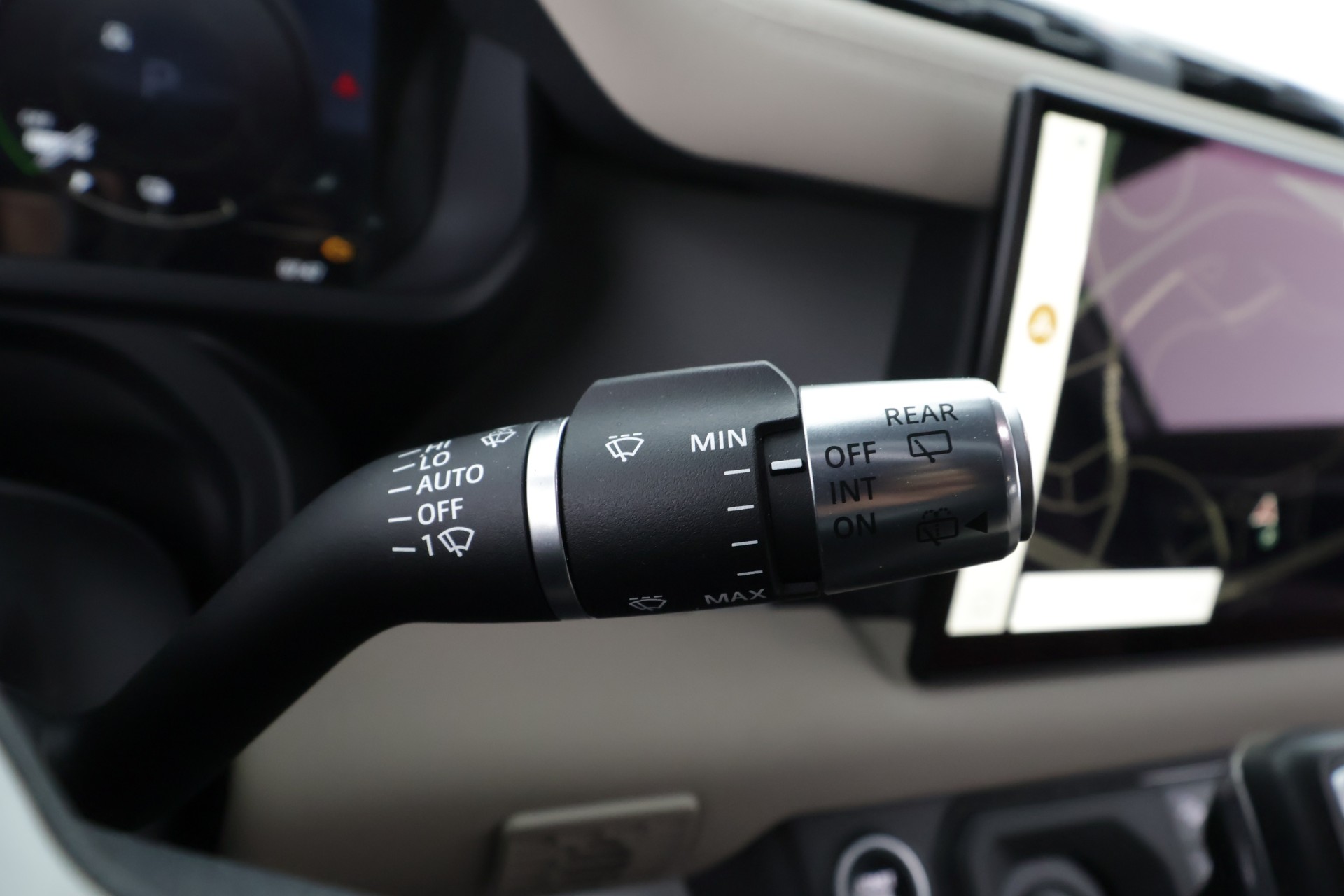 Land Rover Defender 2022