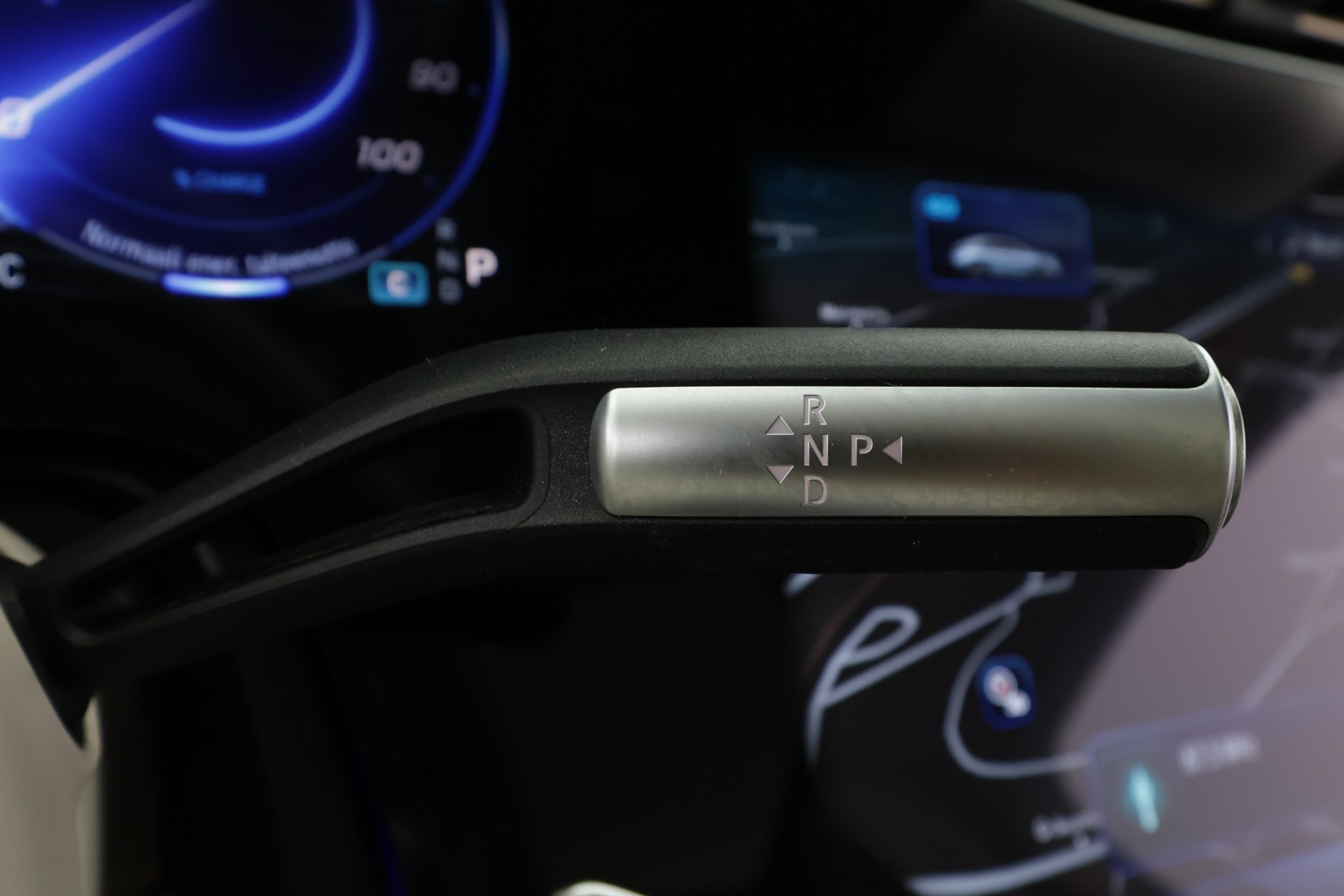 MERCEDES-BENZ EQS 2022