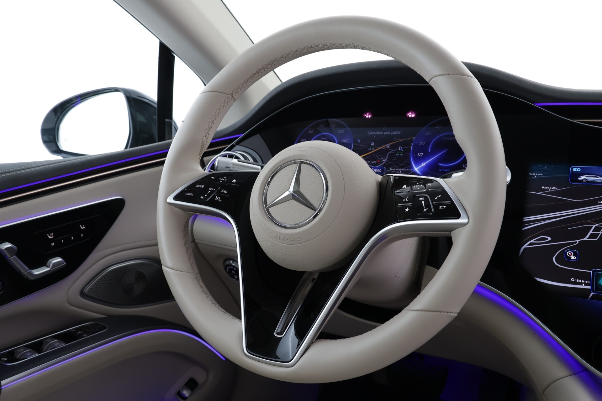 MERCEDES-BENZ EQS 2022