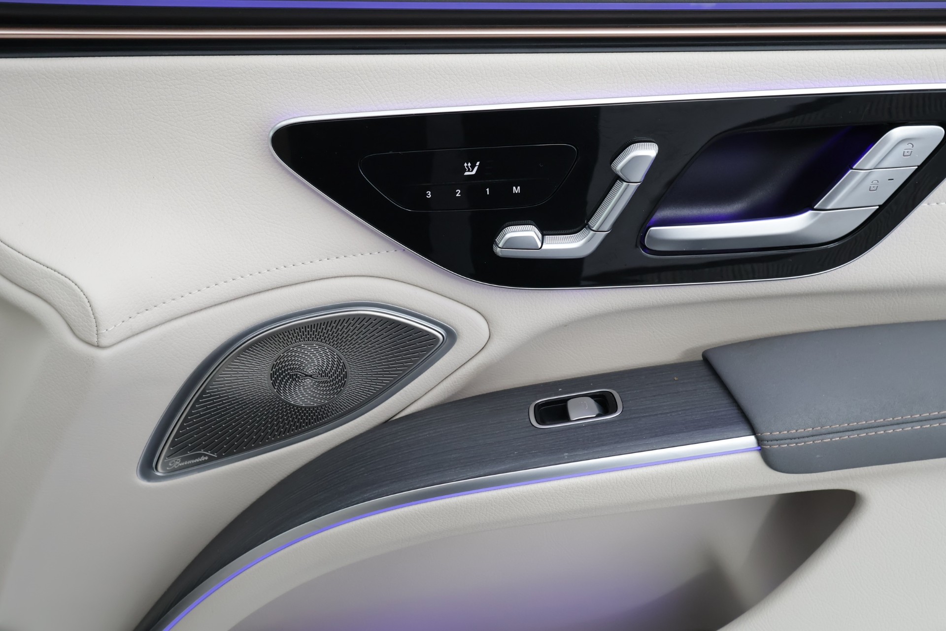 MERCEDES-BENZ EQS 2022