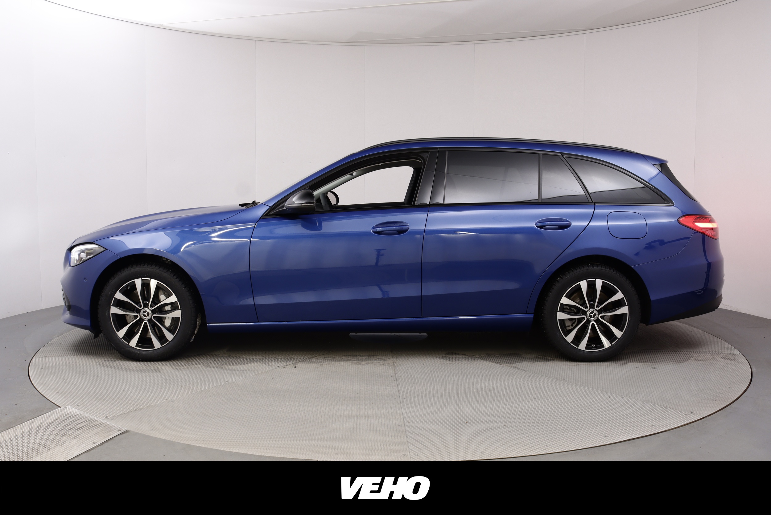 Mercedes-Benz C 2024