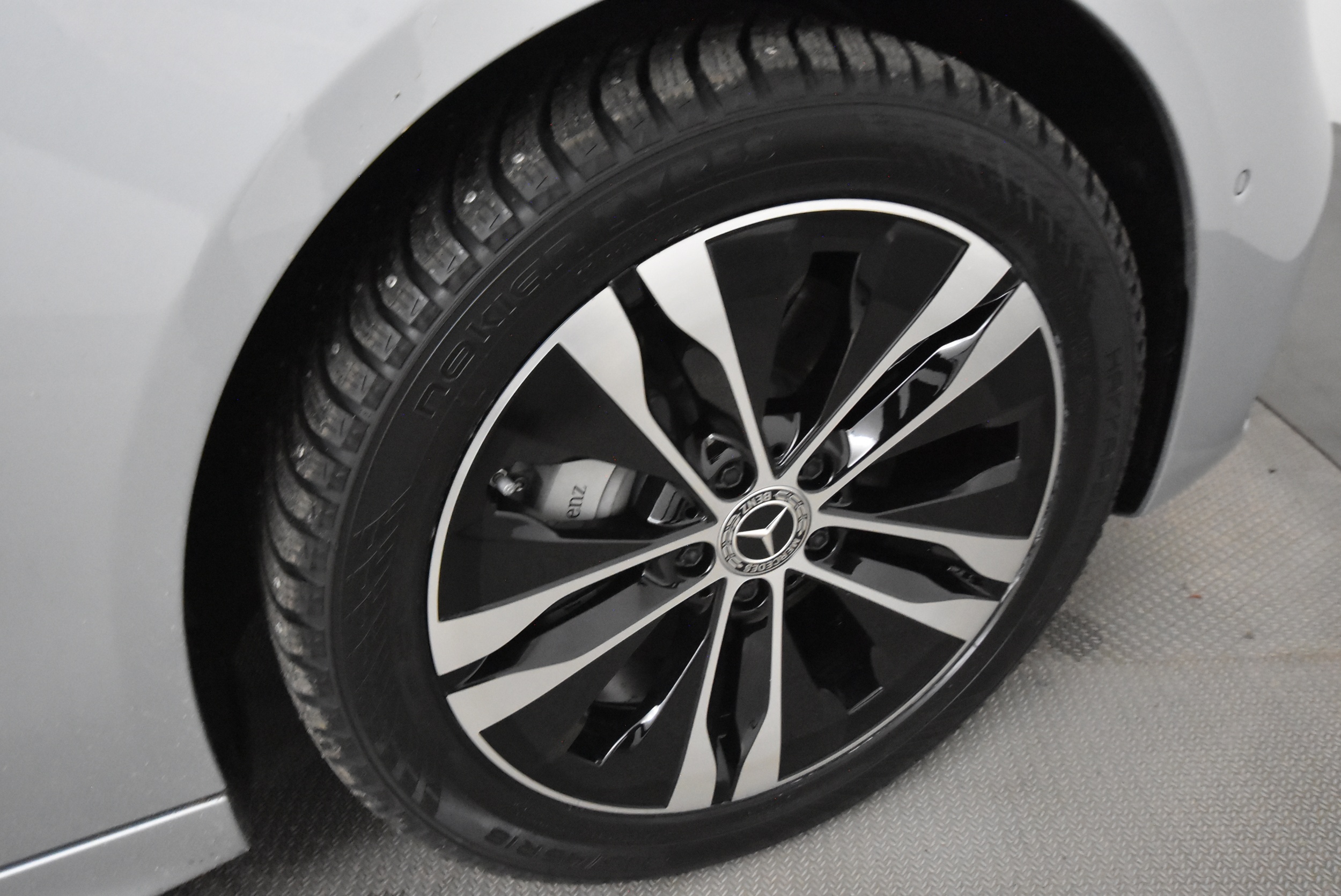 Mercedes-Benz C 2024