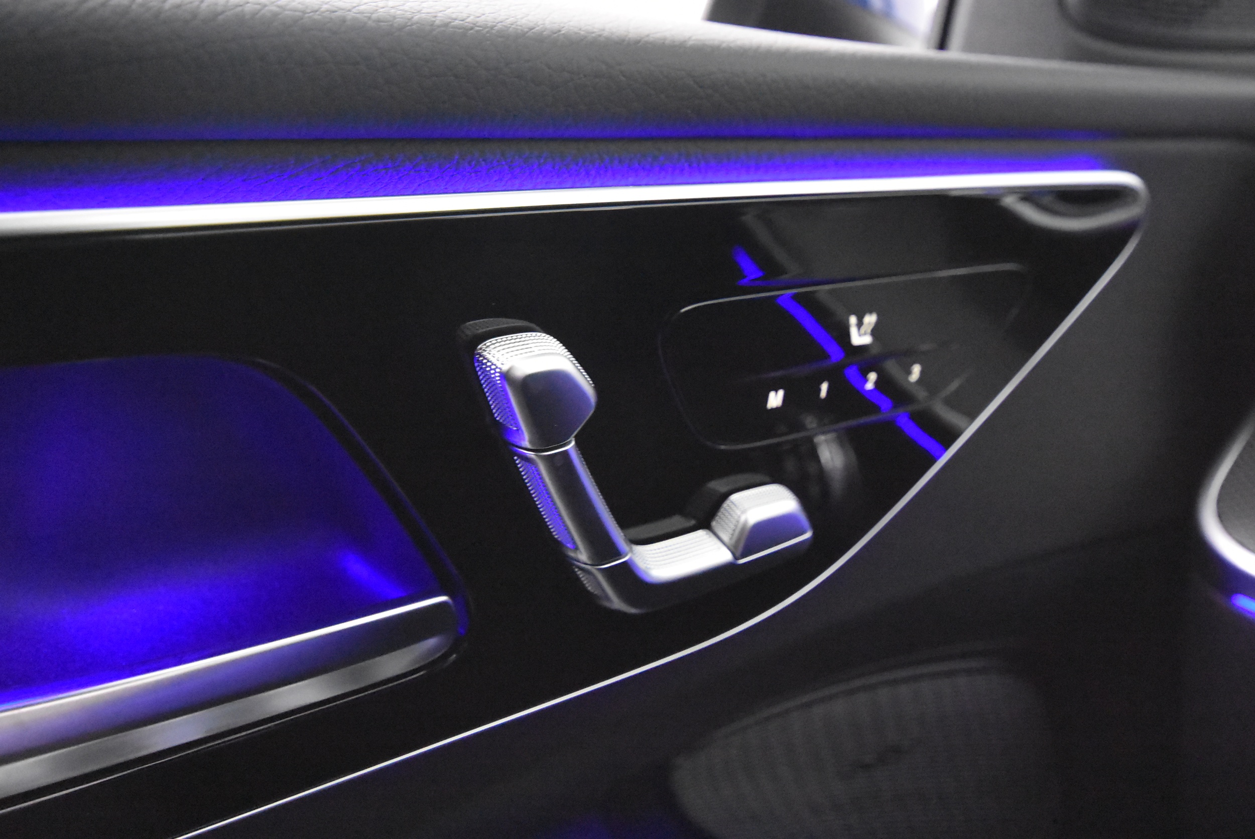 Mercedes-Benz C 2025