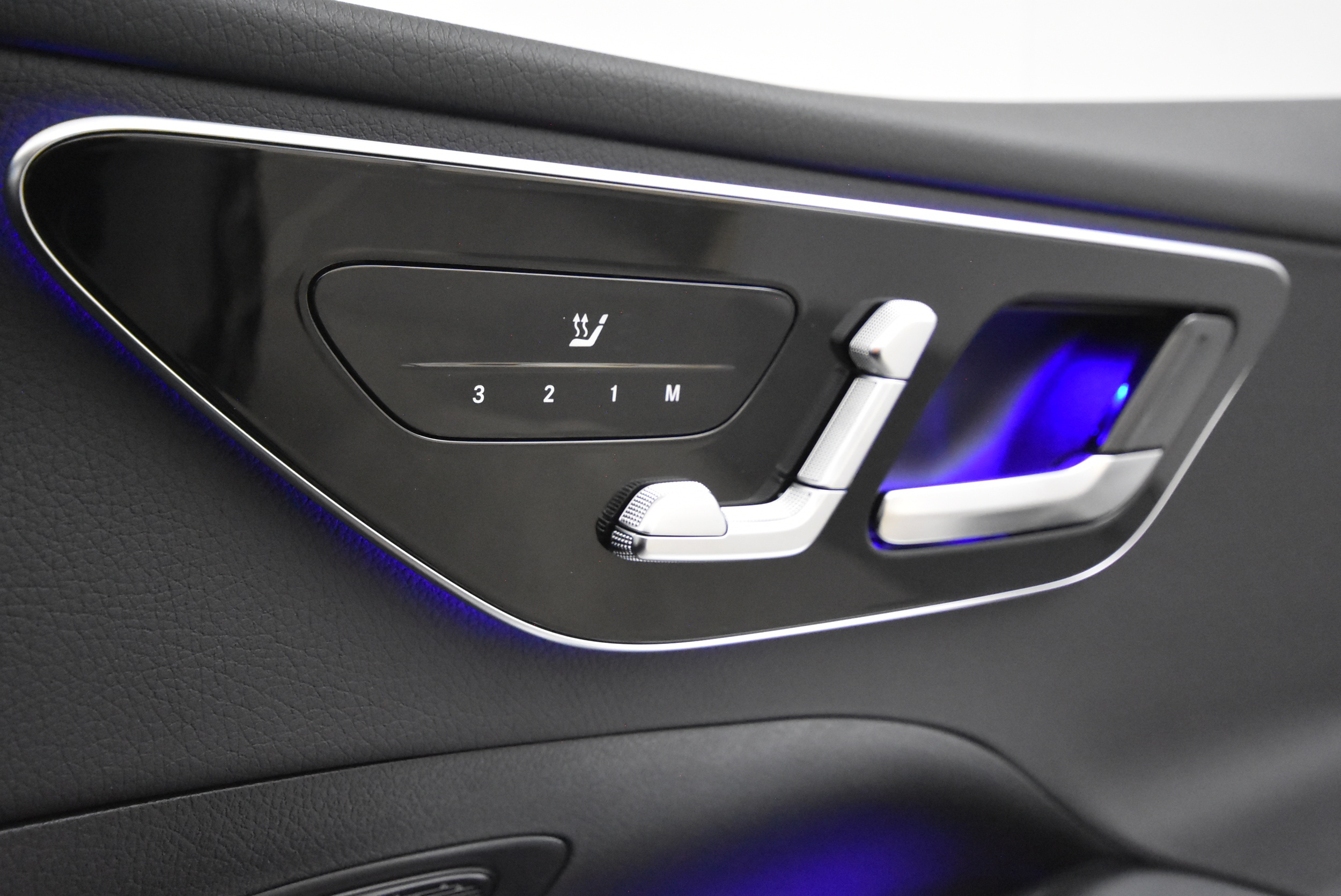 Mercedes-Benz C 2025