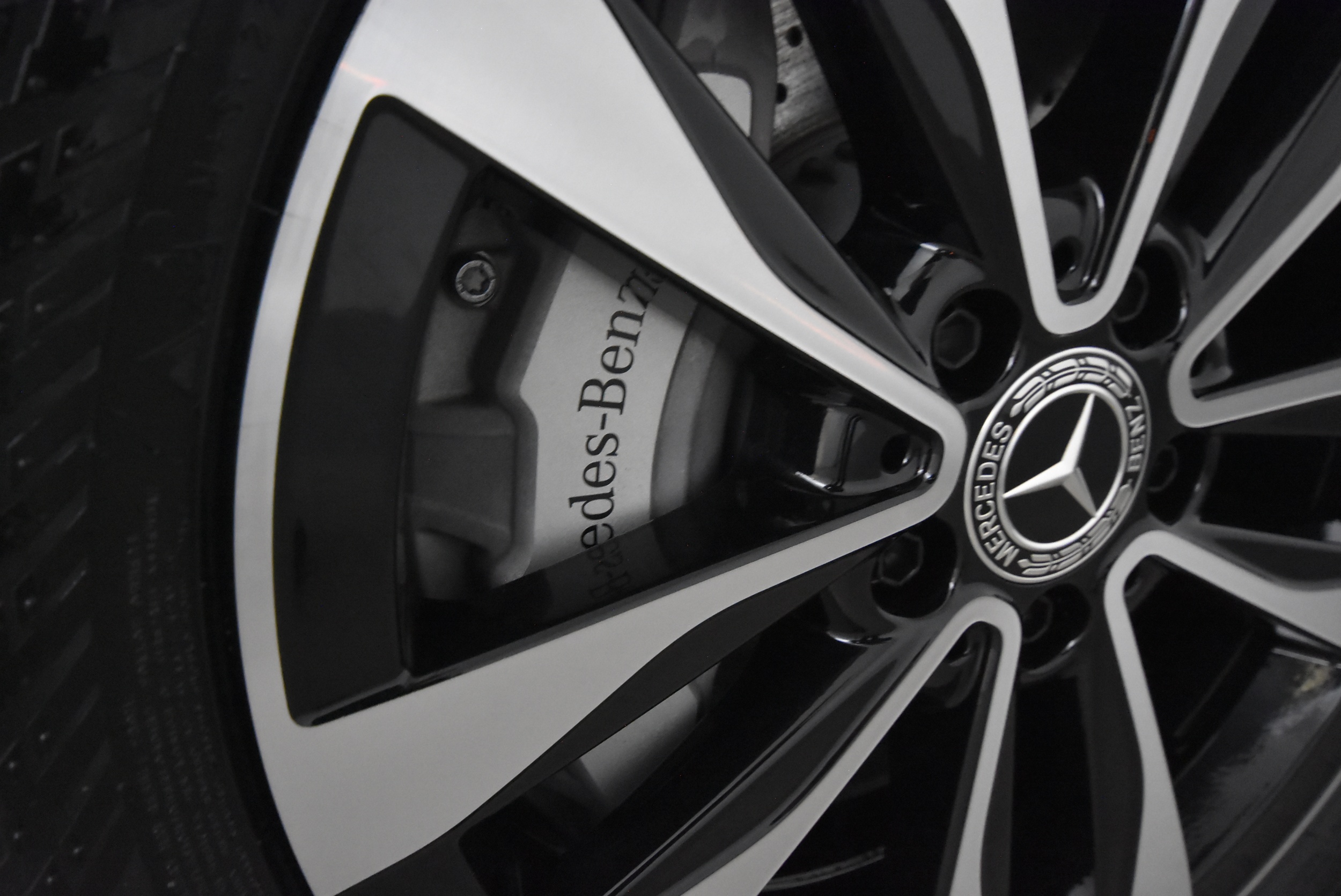 Mercedes-Benz C 2025