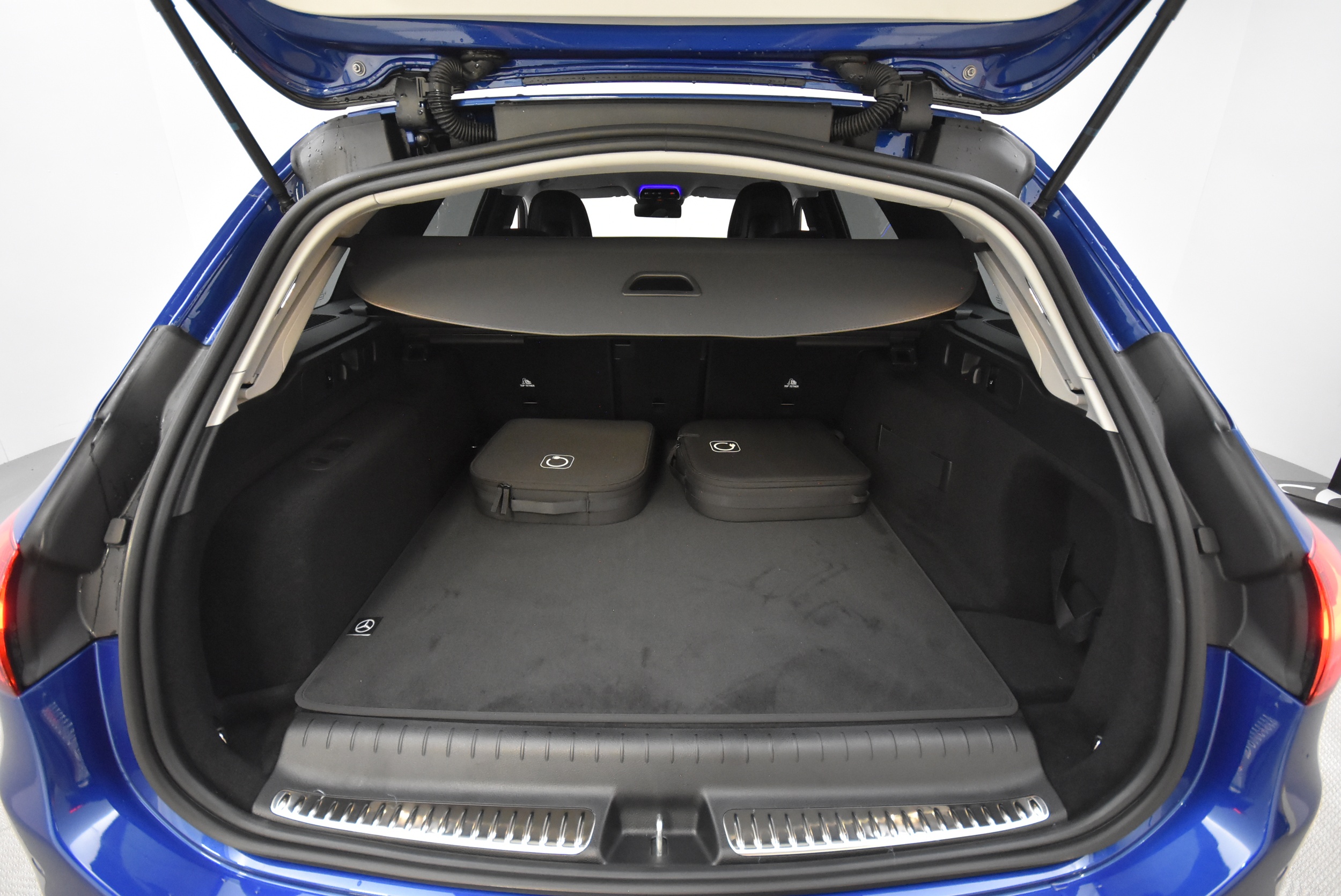 Mercedes-Benz C 2025