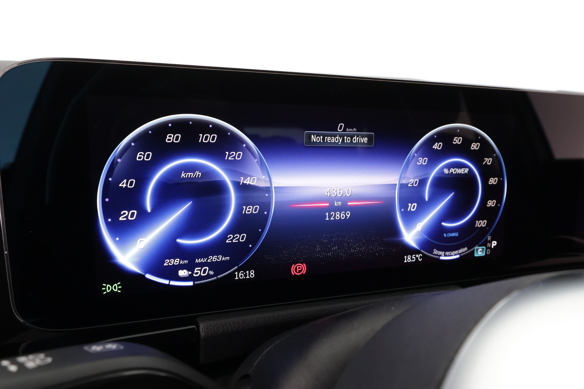 Mercedes-Benz EQA 2025