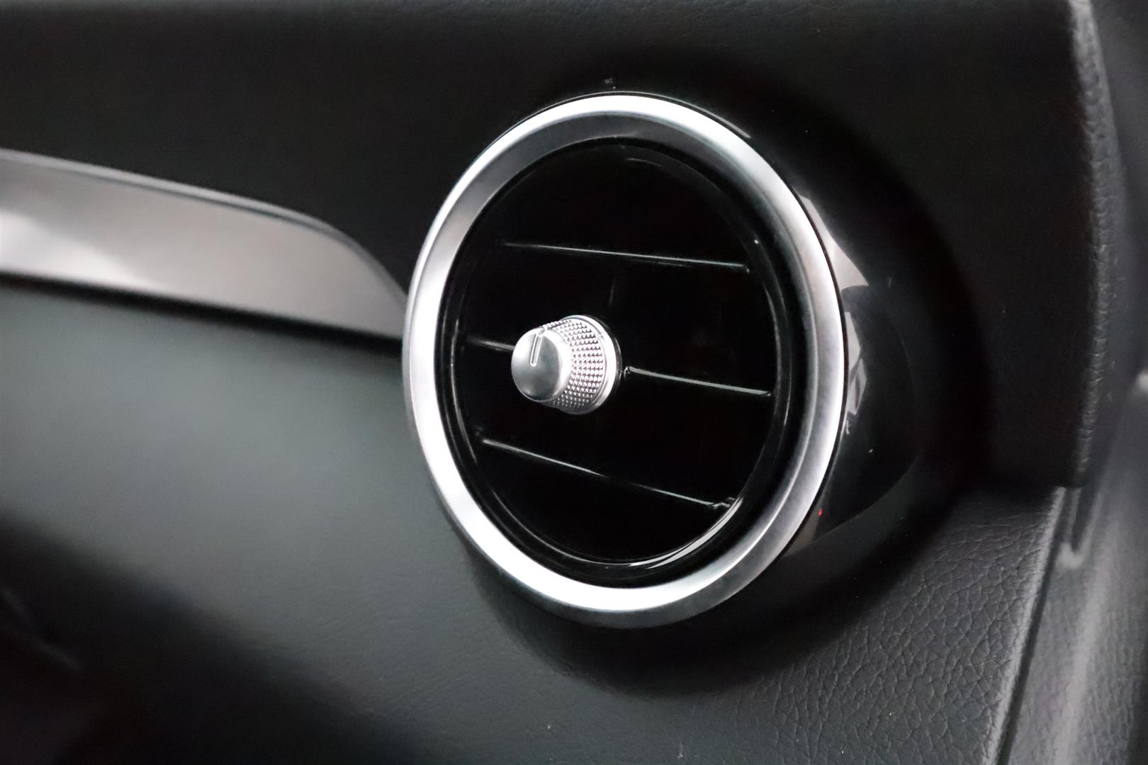 Mercedes-Benz C 2020