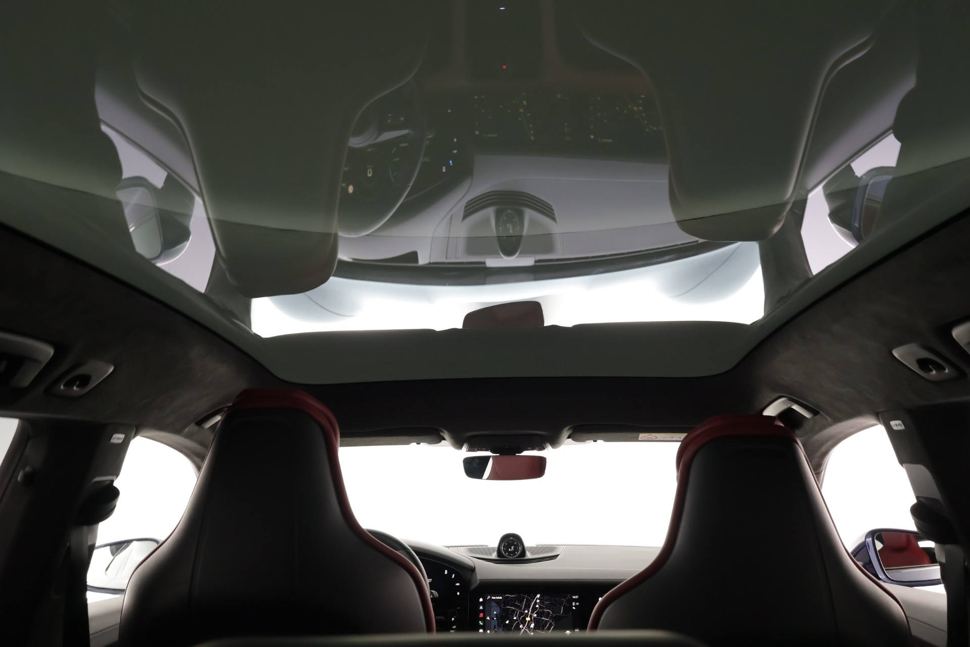 Porsche Taycan 2022