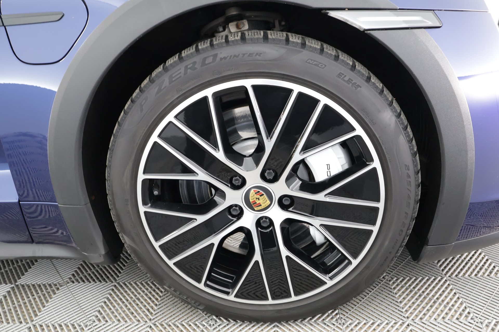 Porsche Taycan 2022