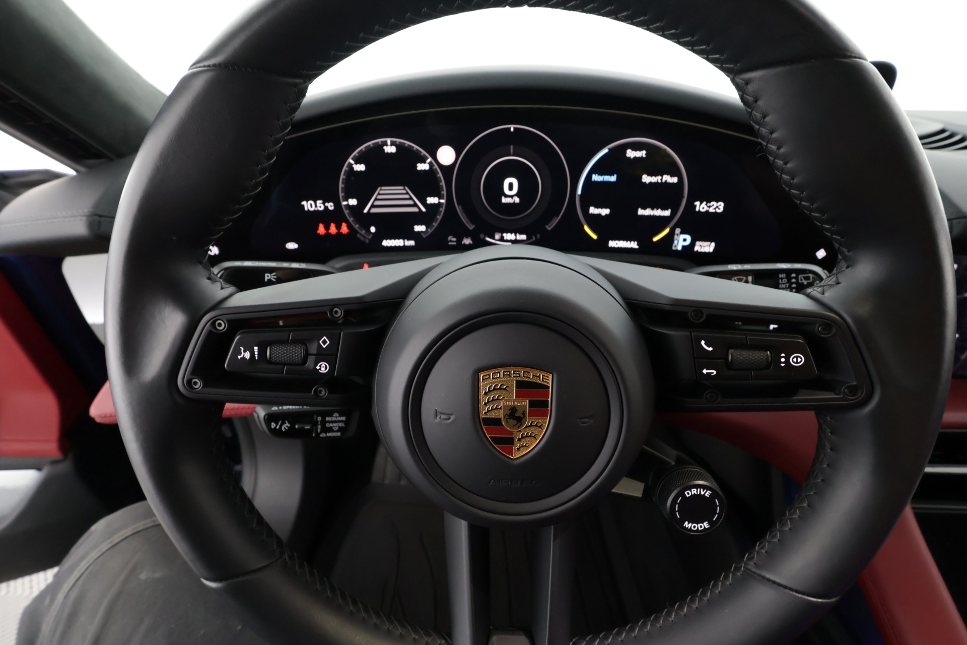 Porsche Taycan 2022