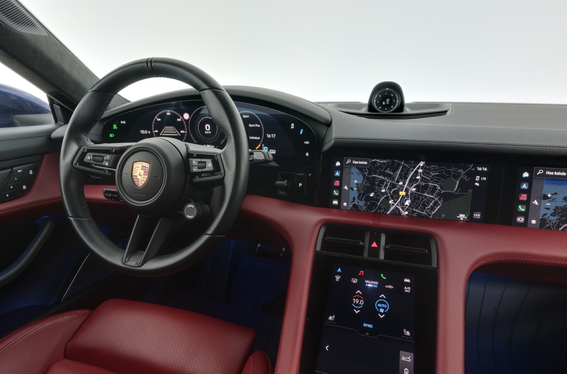 Porsche Taycan 2022