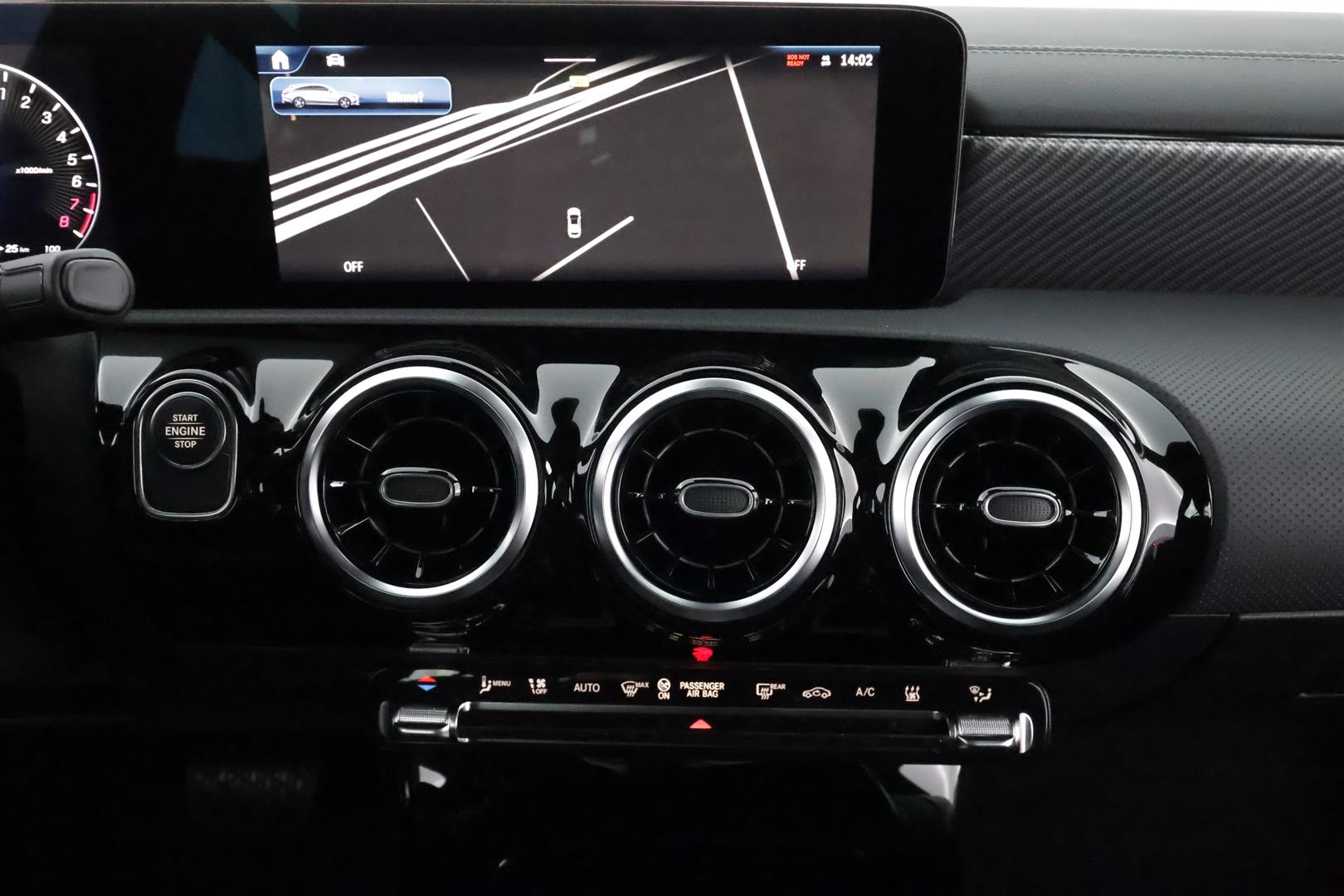 Mercedes-Benz CLA 2025