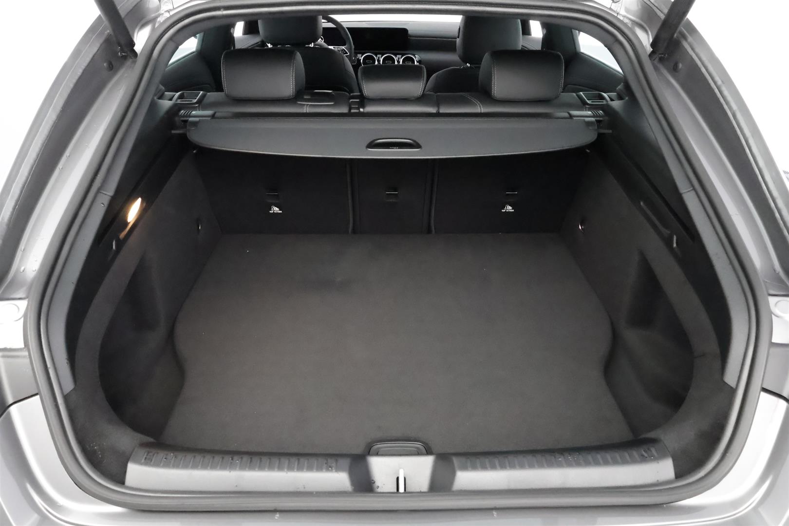 Mercedes-Benz CLA 2025