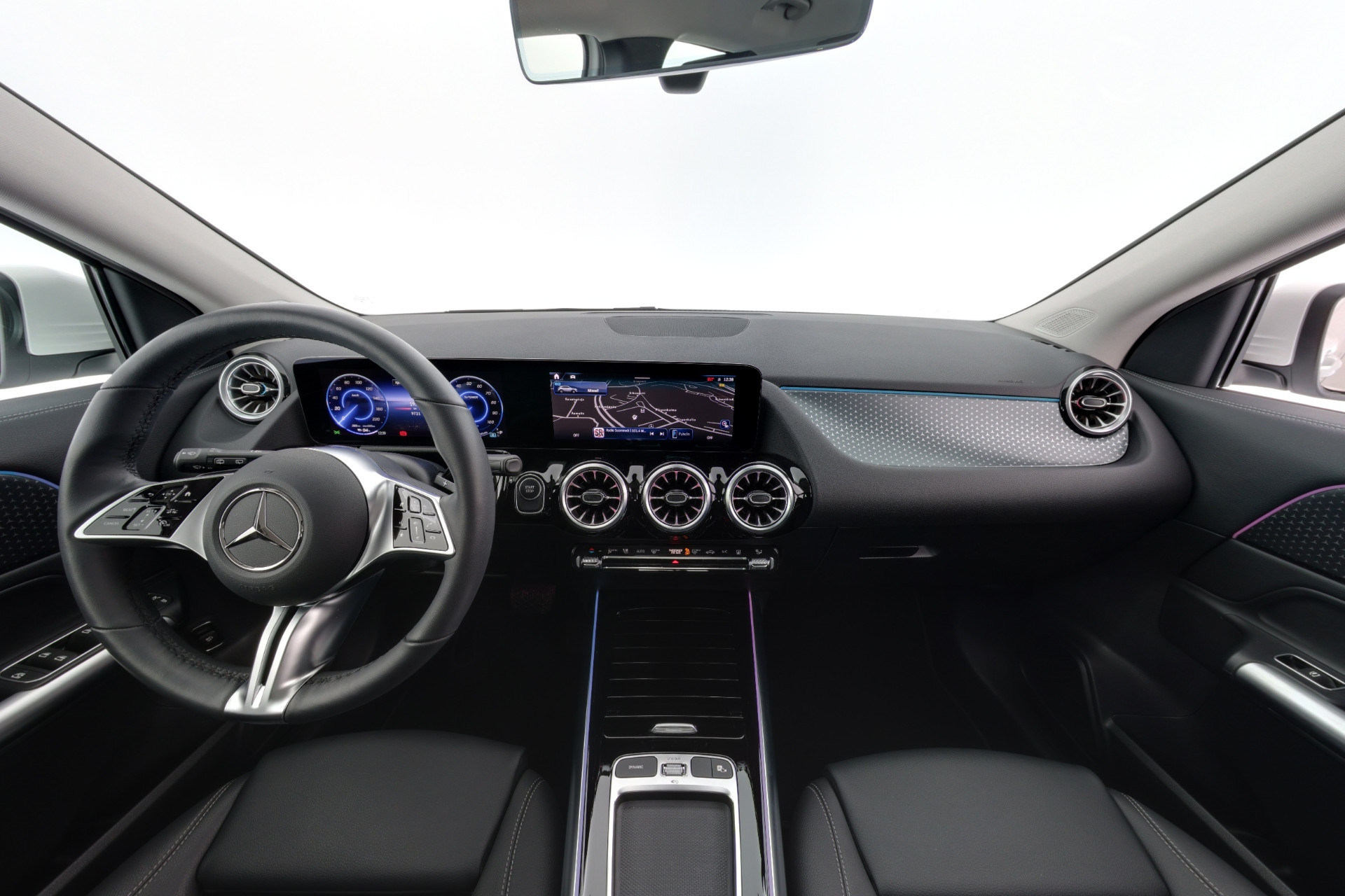 Mercedes-Benz EQA 2024