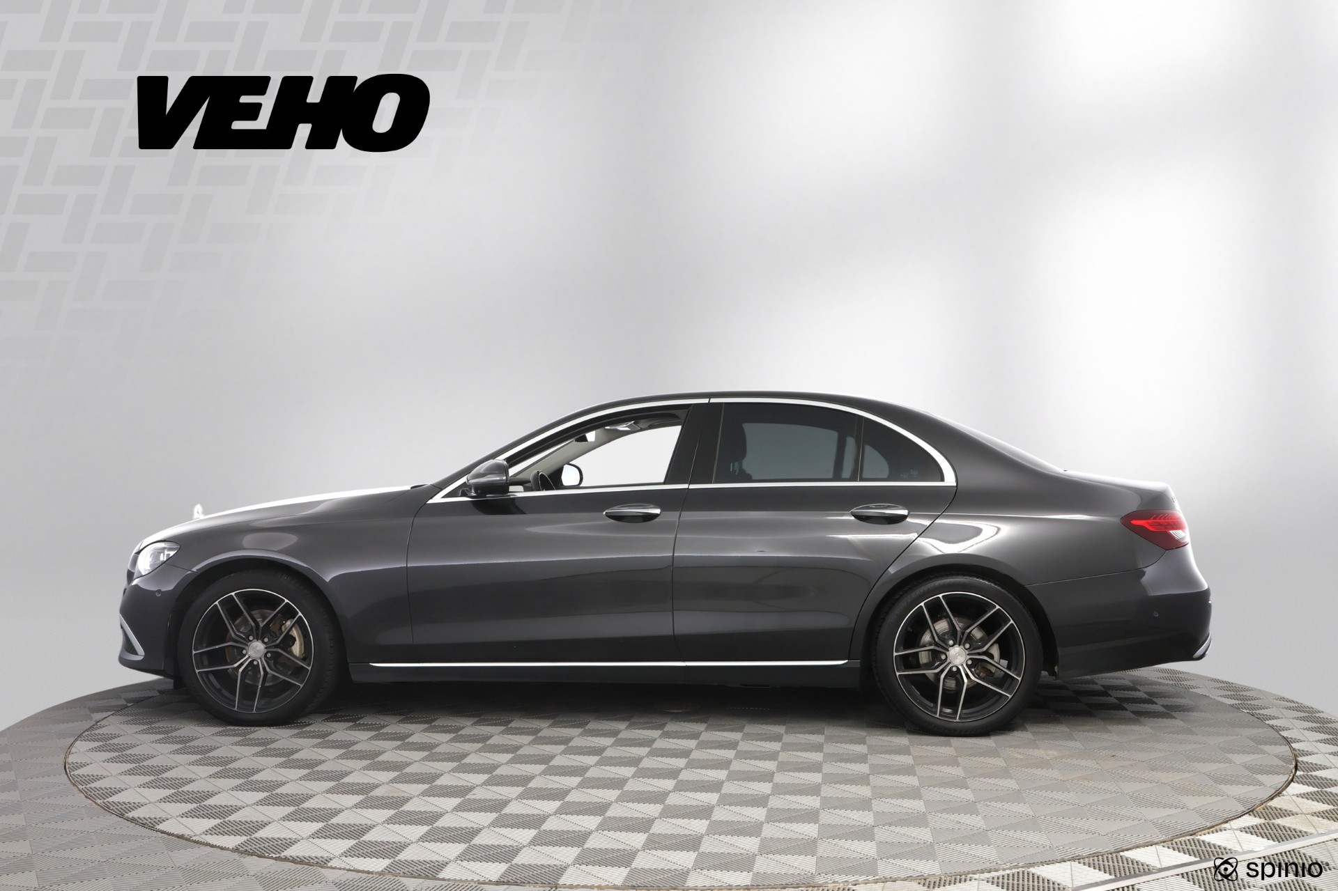 Mercedes-Benz E 2022