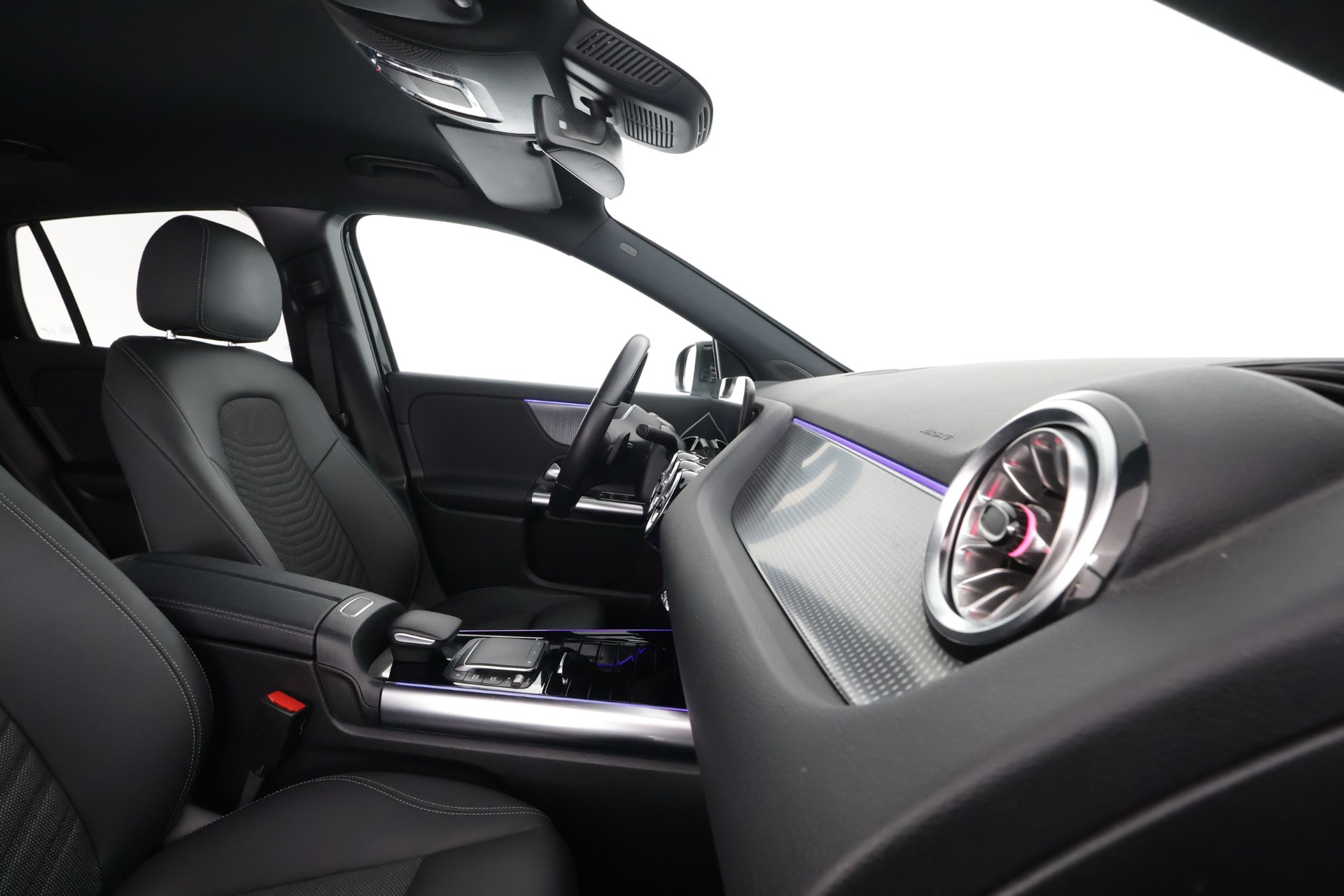 Mercedes-Benz EQA 2023