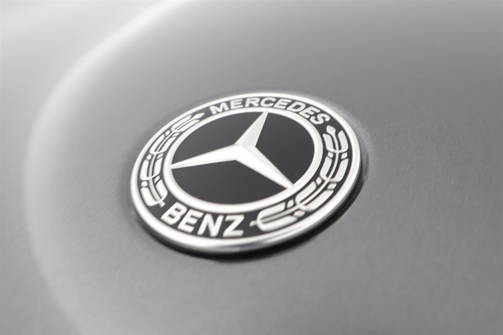 Mercedes-Benz GLA 2025