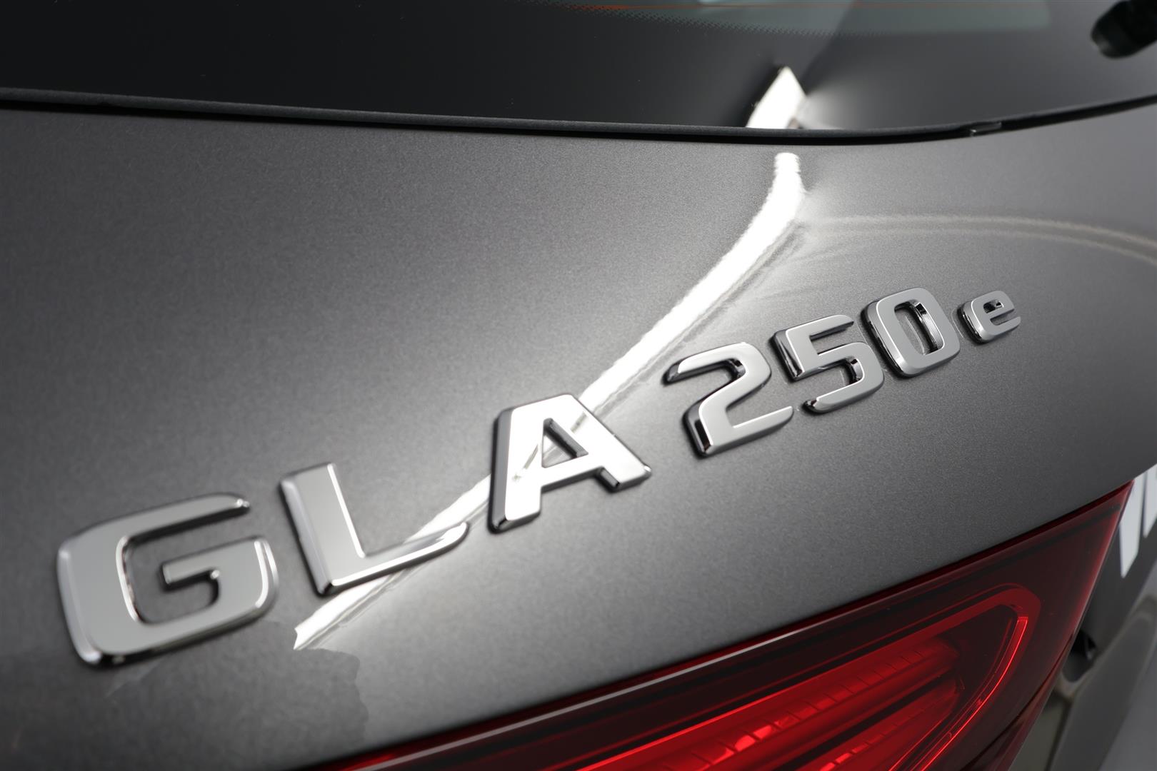 Mercedes-Benz GLA 2025