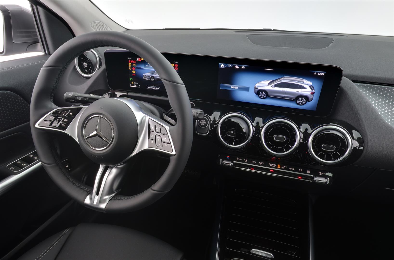 Mercedes-Benz GLA 2025