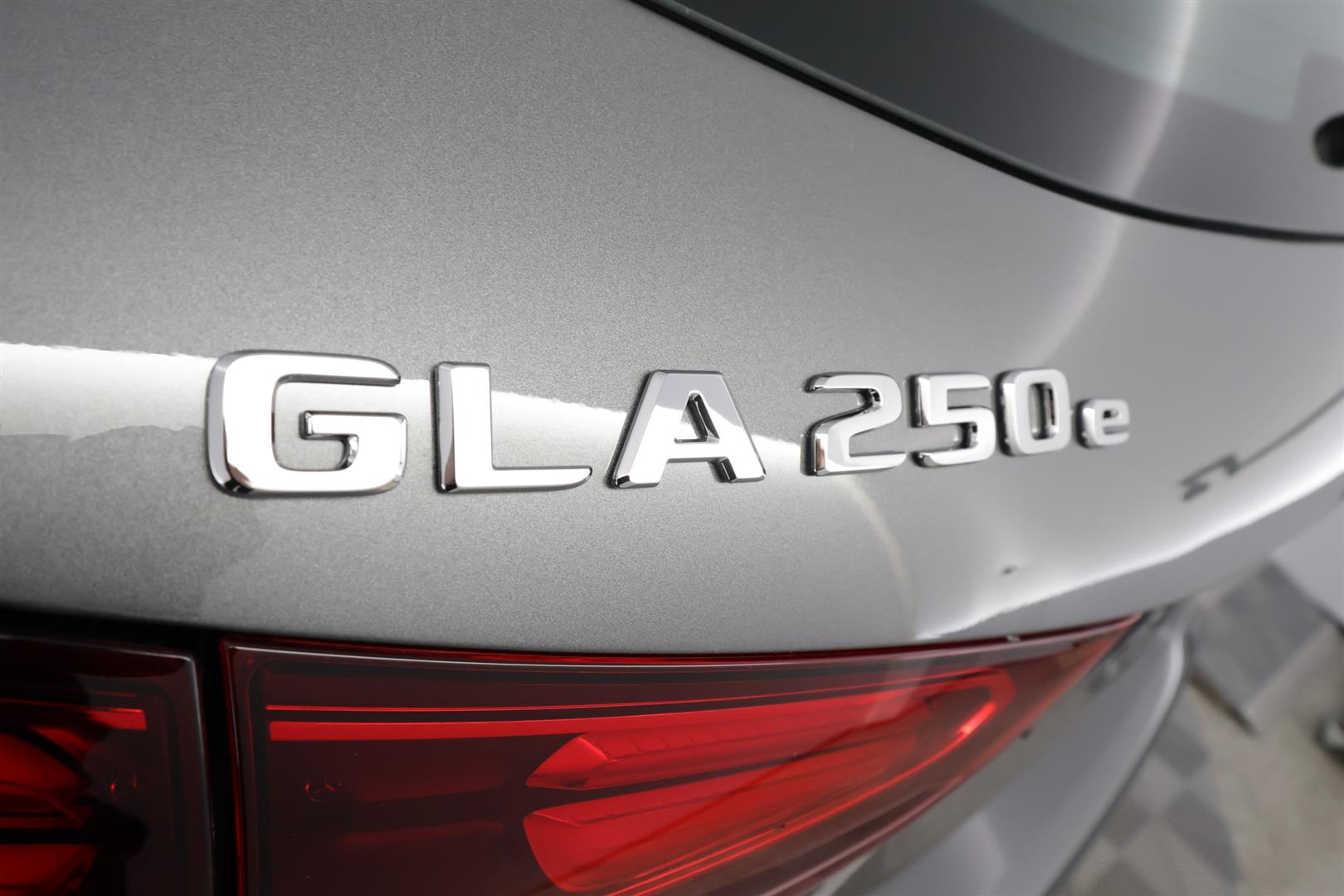 Mercedes-Benz GLA 2025