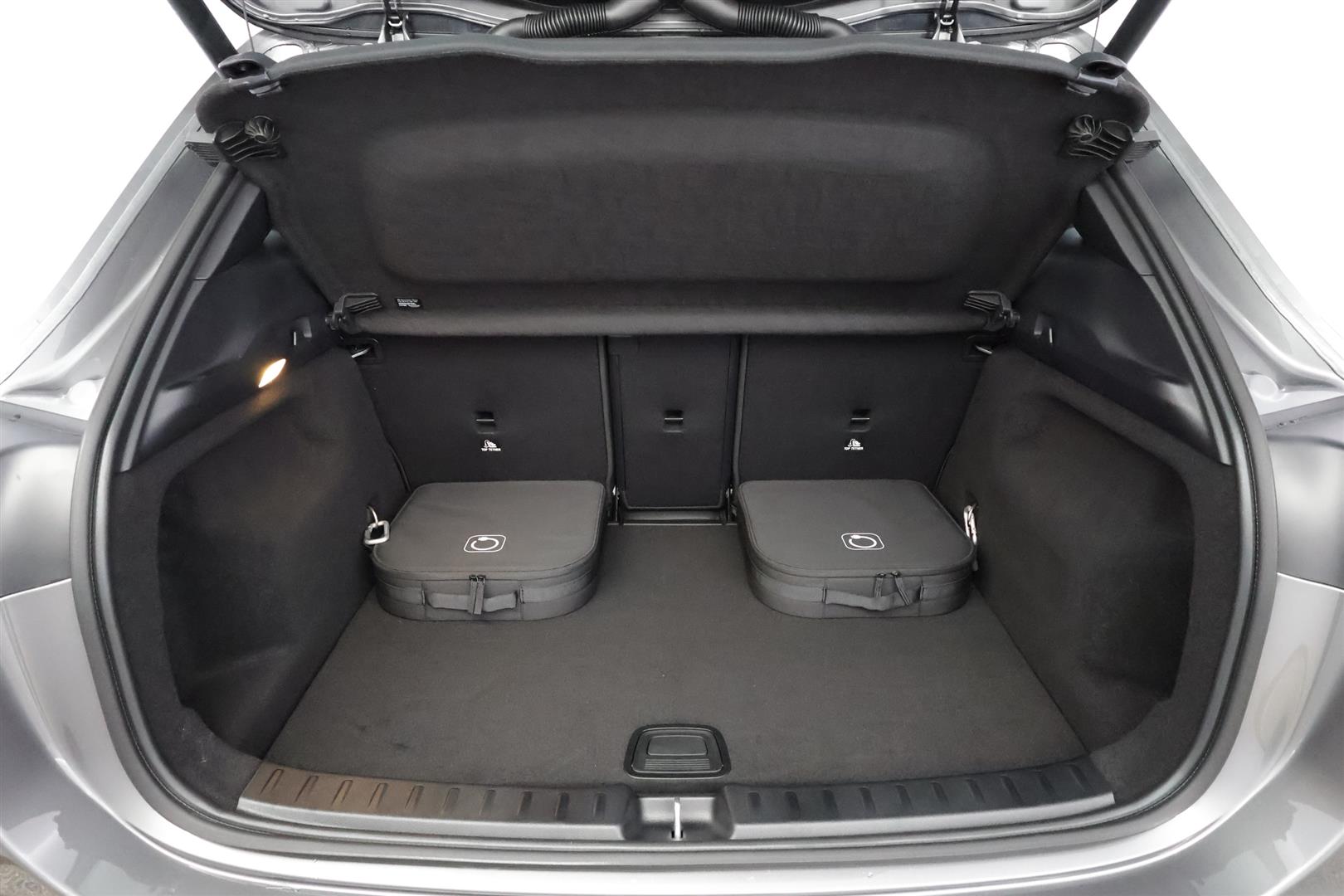 Mercedes-Benz GLA 2025