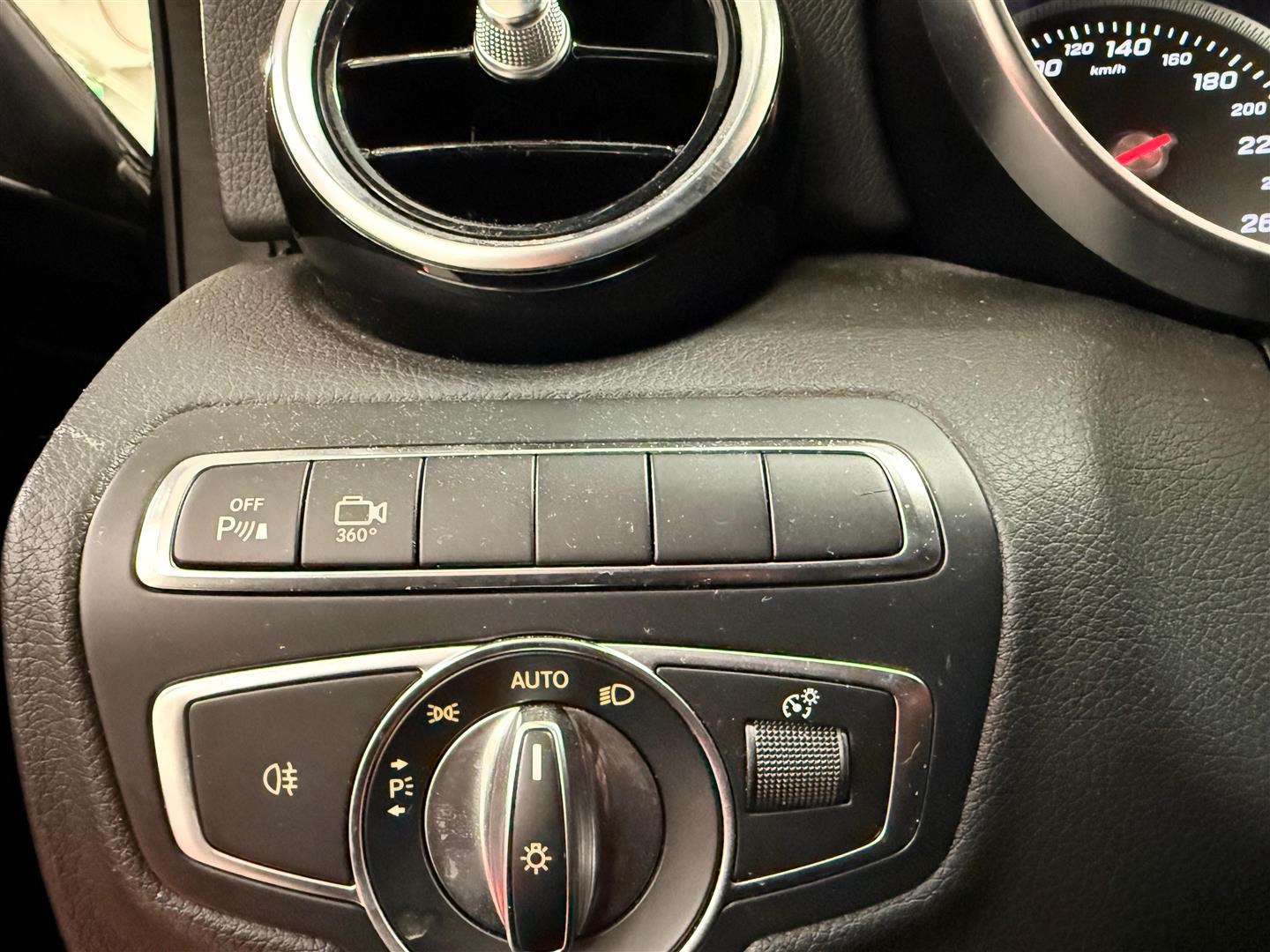 Mercedes-Benz C 2018