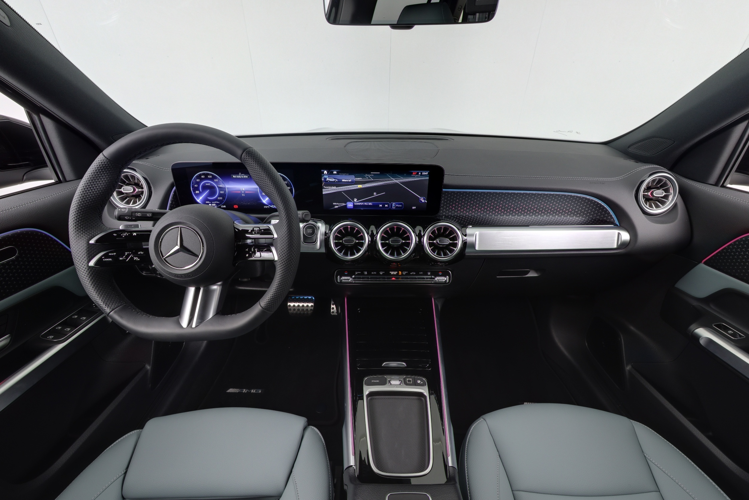Mercedes-Benz EQB 2025
