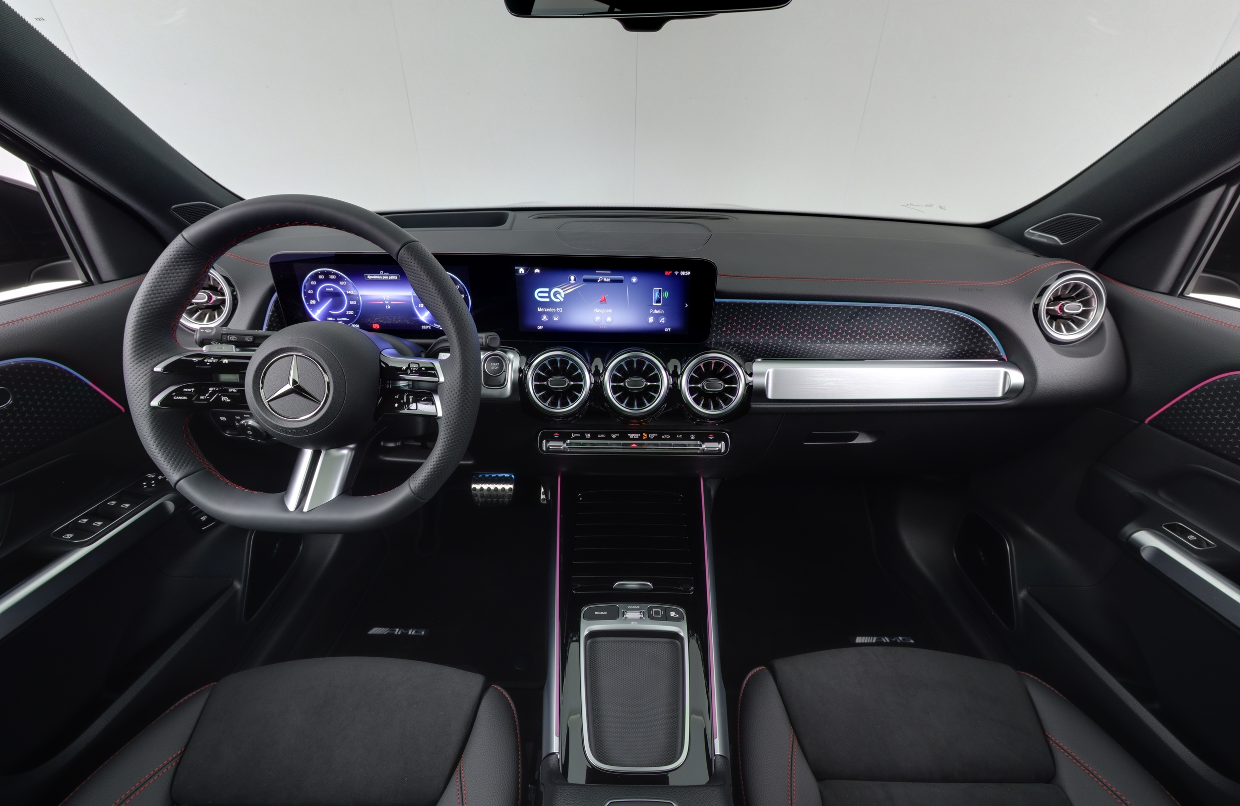 Mercedes-Benz EQB 2024