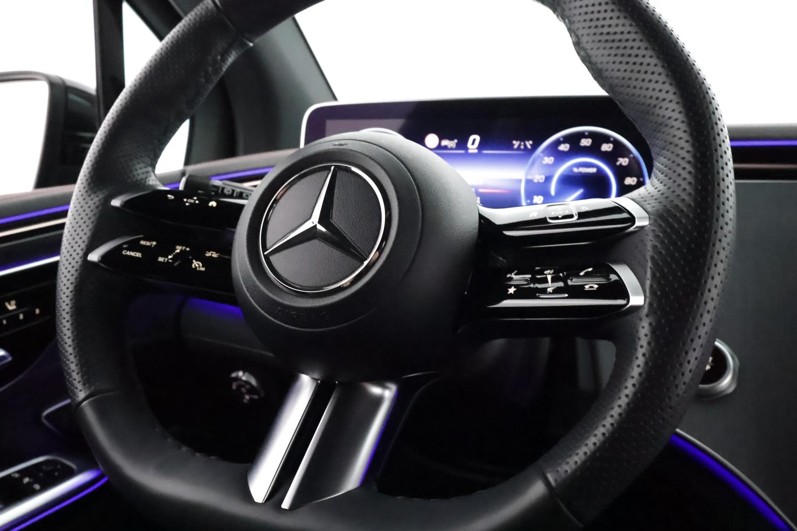 MERCEDES-BENZ EQE SUV 2024