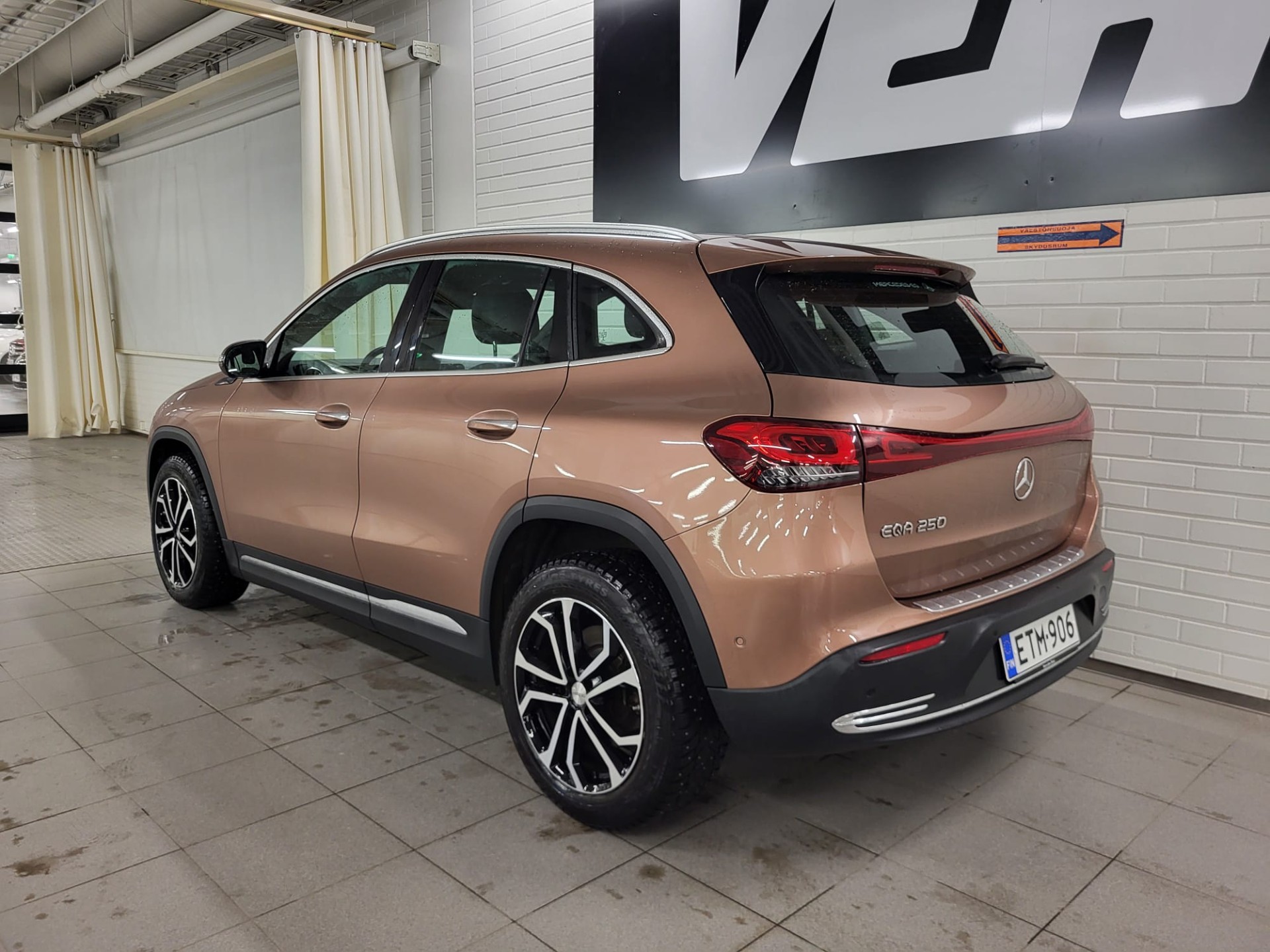 Mercedes-Benz EQA 2022