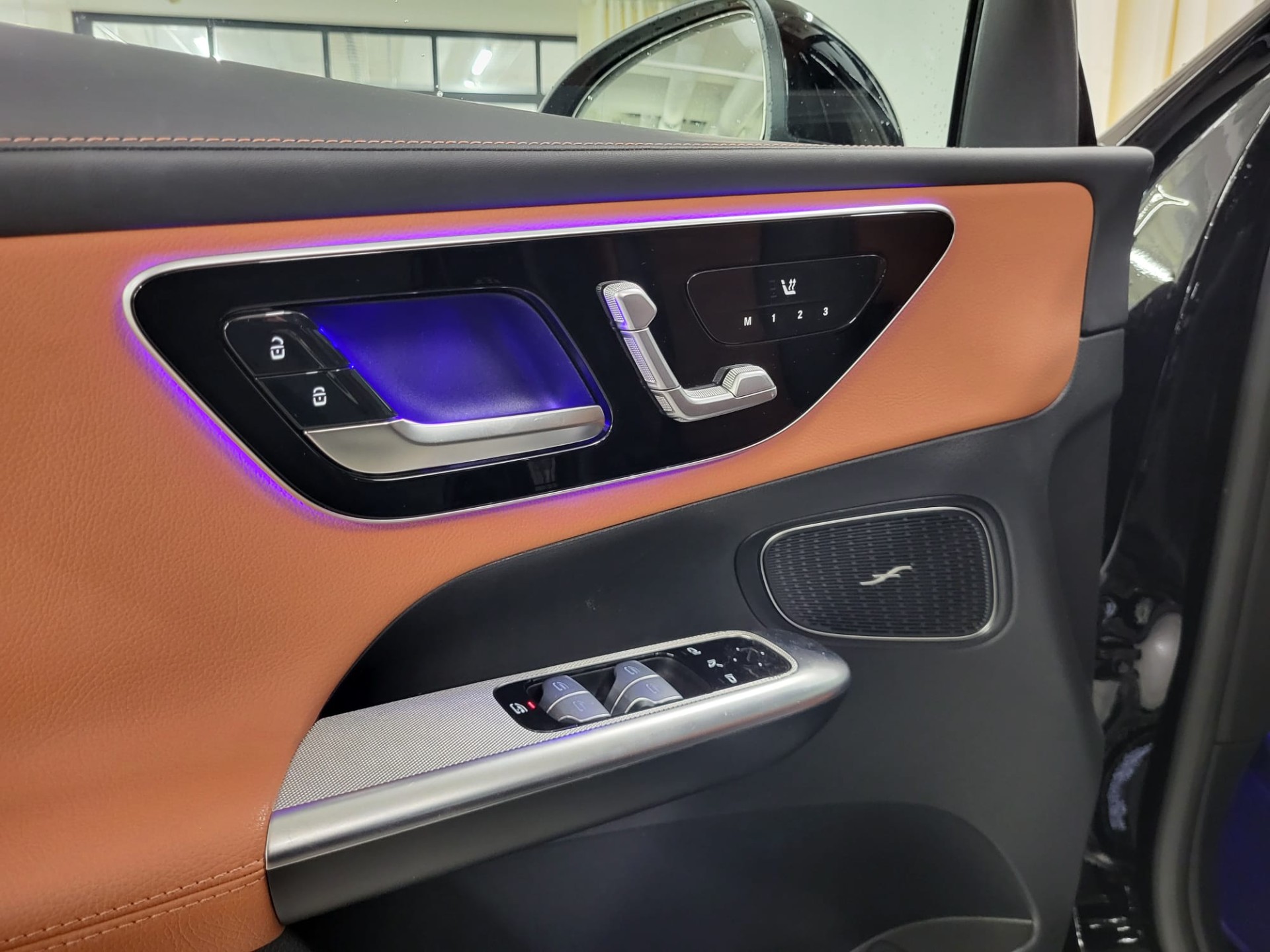 Mercedes-Benz GLC 2023