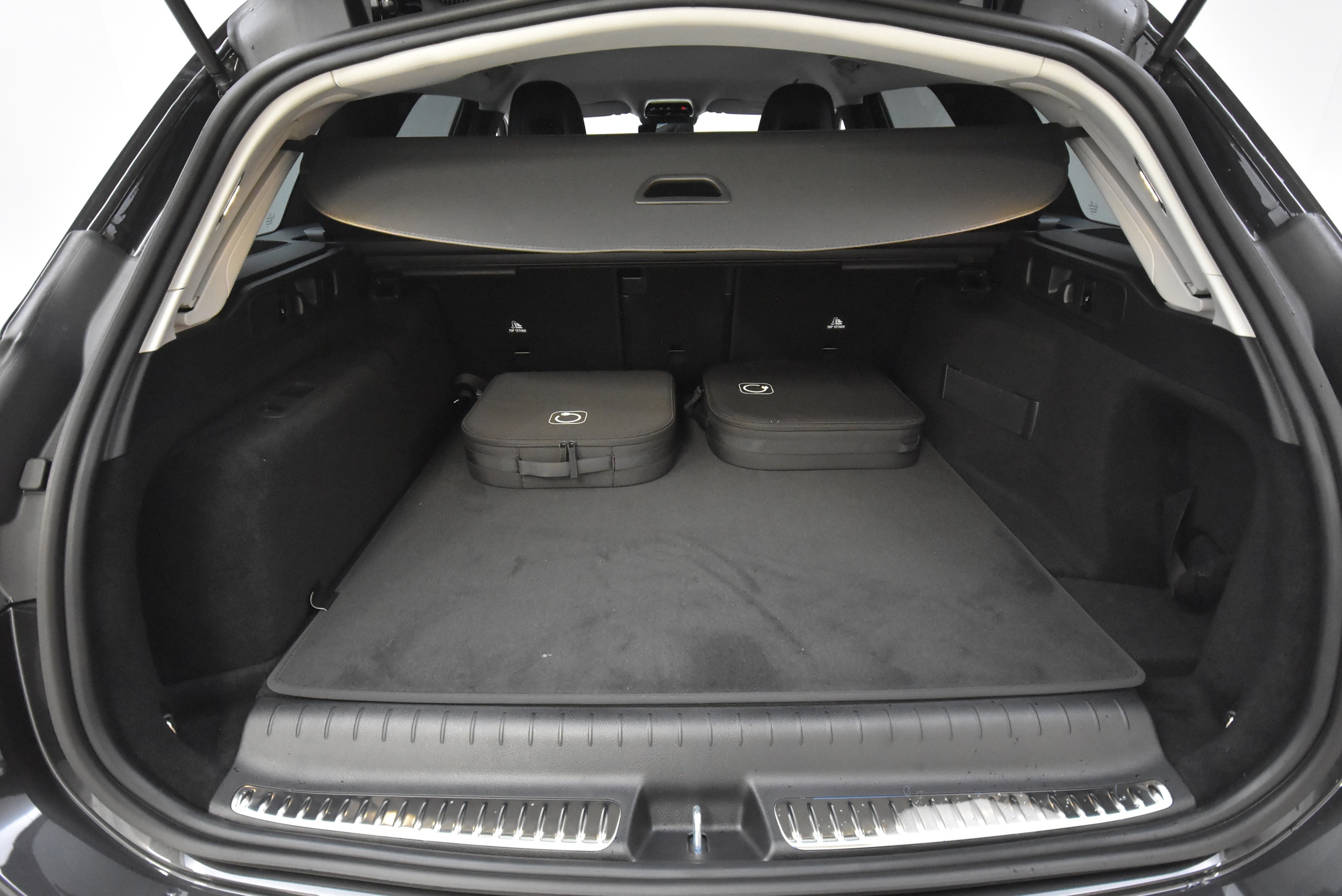 Mercedes-Benz C 2025