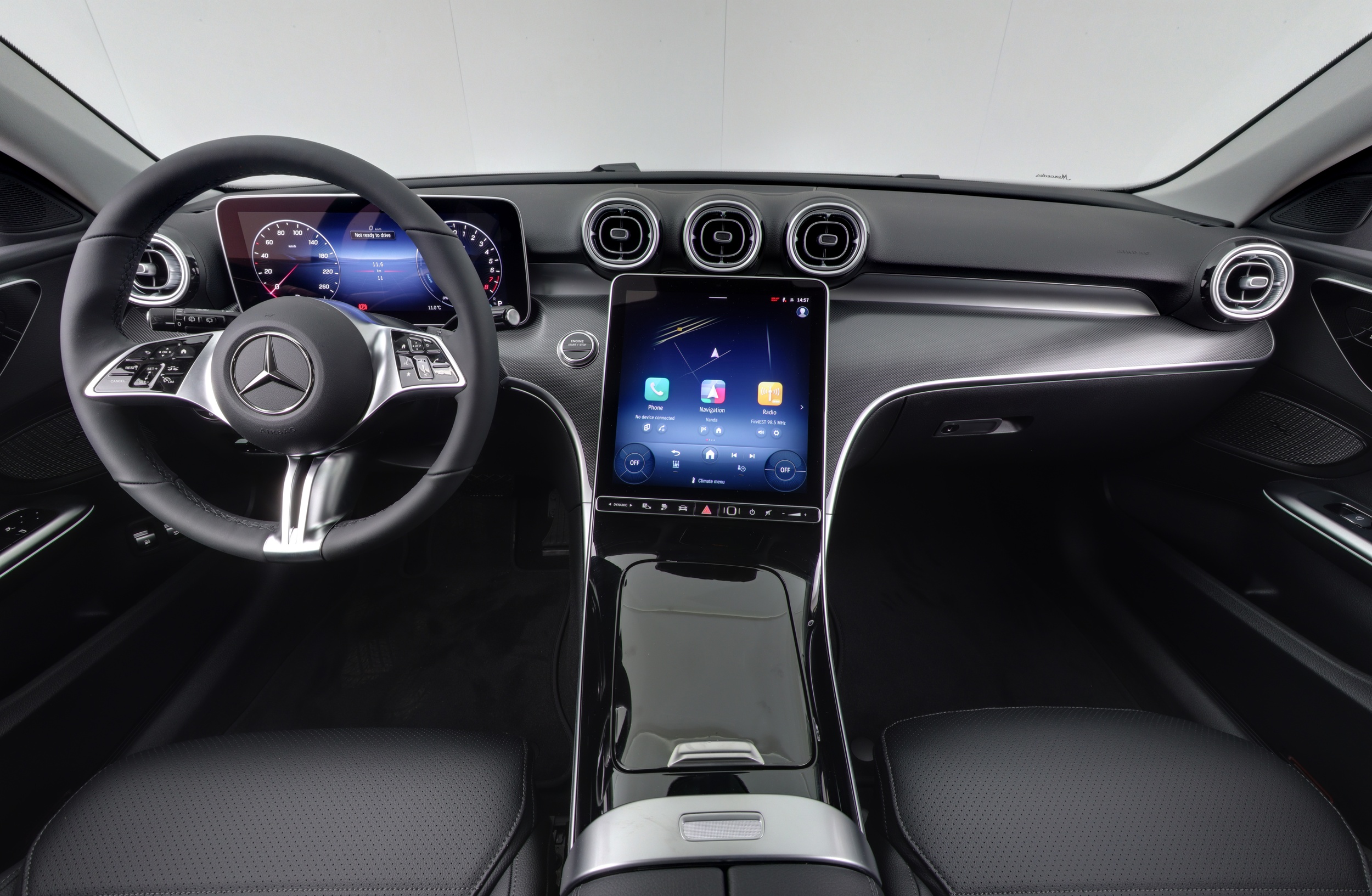 Mercedes-Benz C 2025