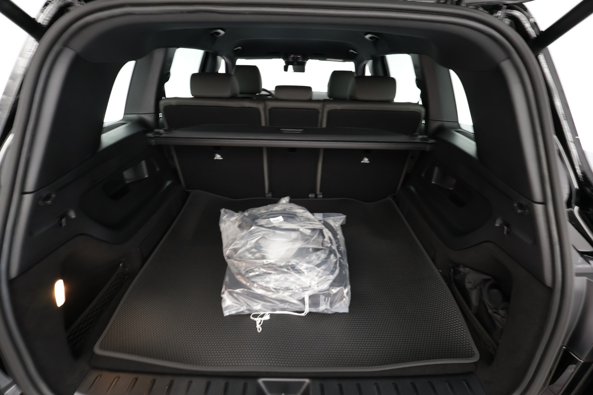 Mercedes-Benz EQB 2025