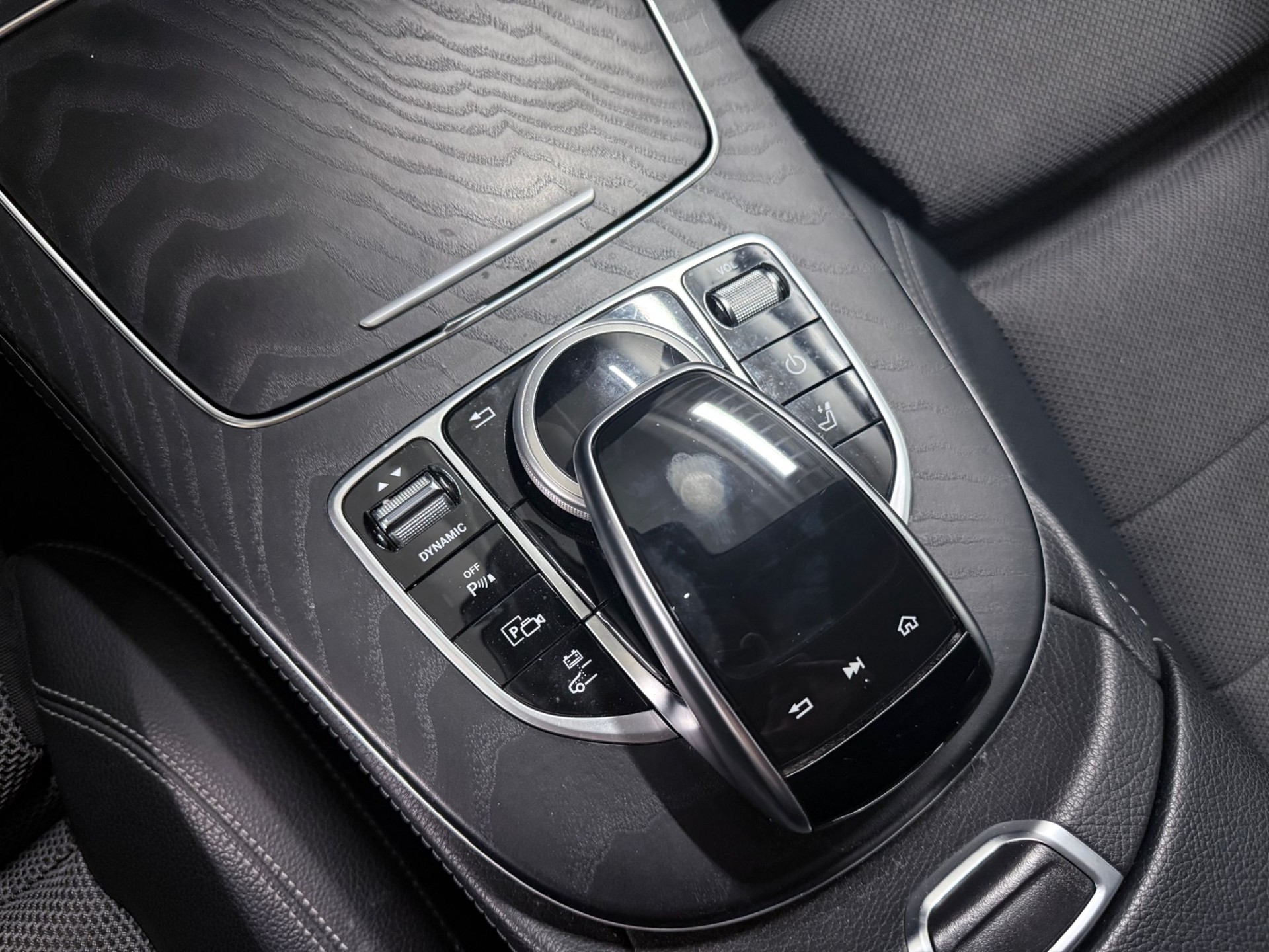 Mercedes-Benz E 2020