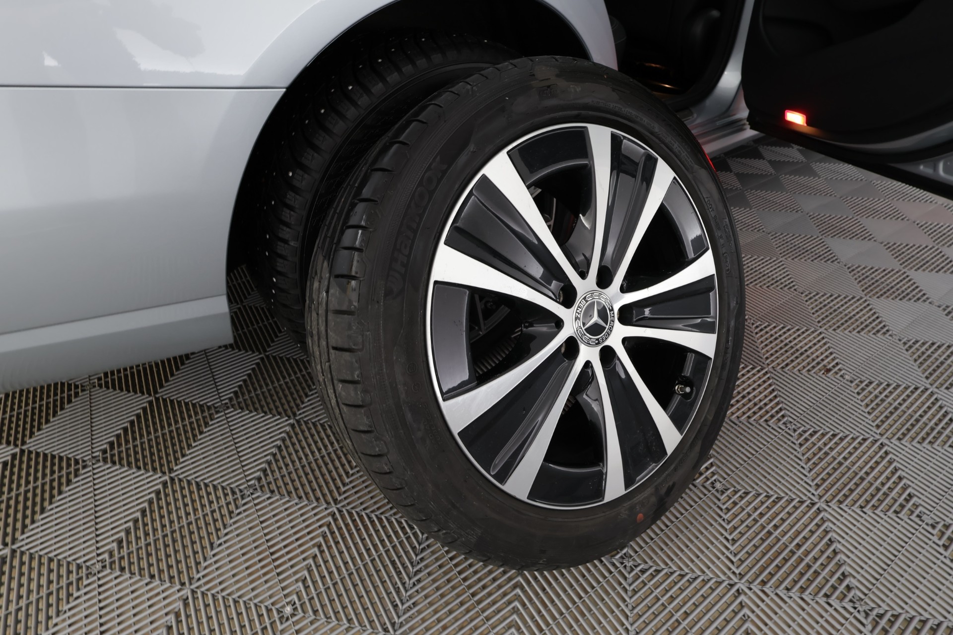 Mercedes-Benz E 2021