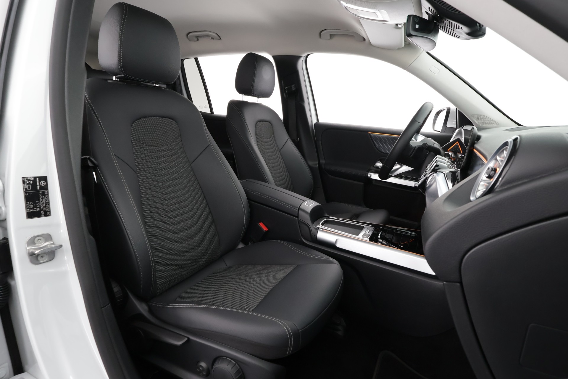 Mercedes-Benz EQB 2024