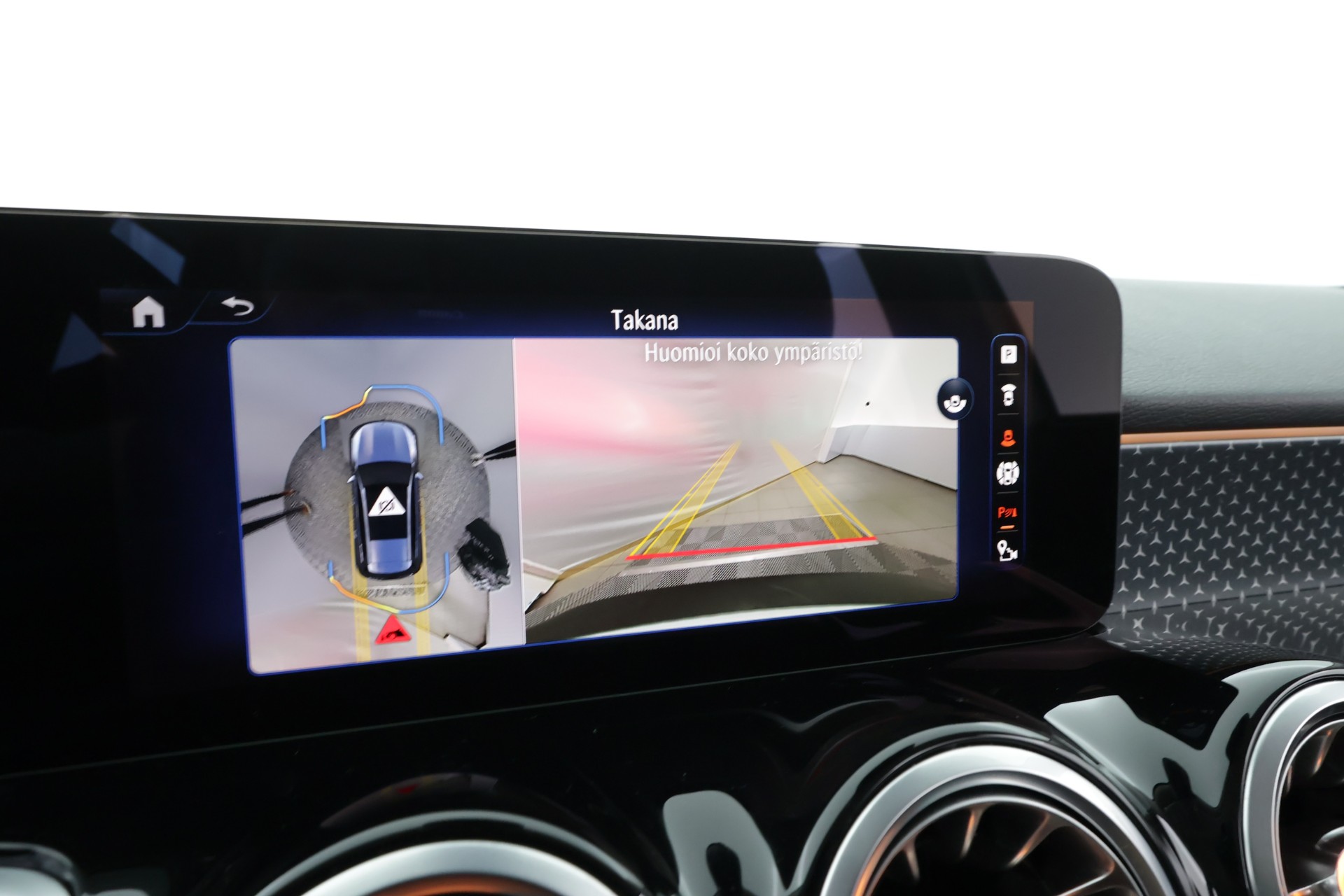 Mercedes-Benz EQB 2024