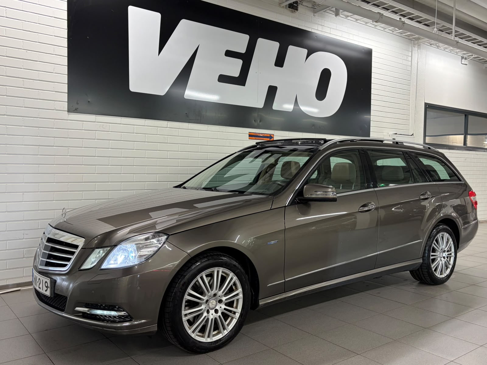 Mercedes-Benz E 2011