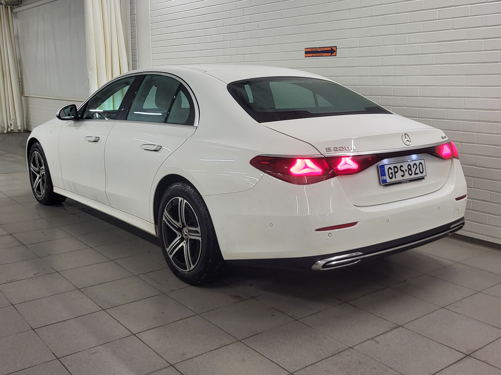 Mercedes-Benz E 2023