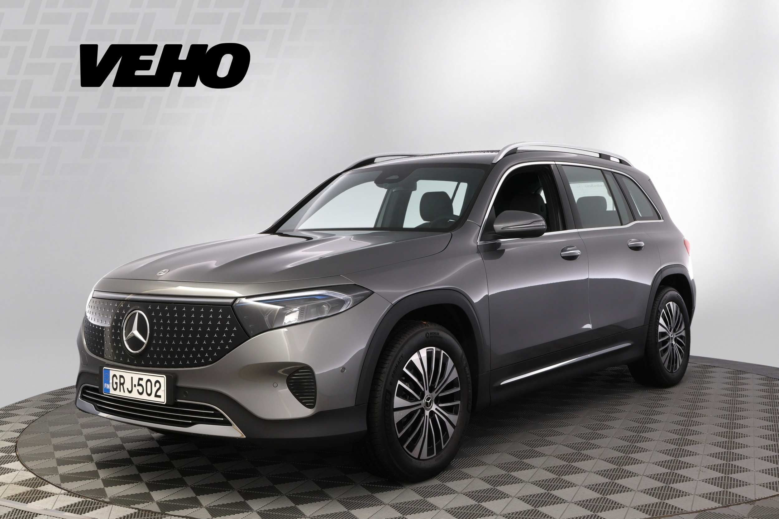Mercedes-Benz EQB 2025