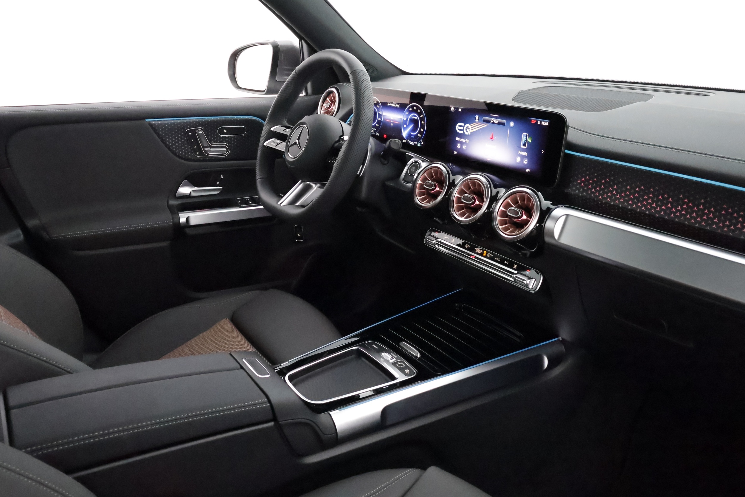 Mercedes-Benz EQB 2025