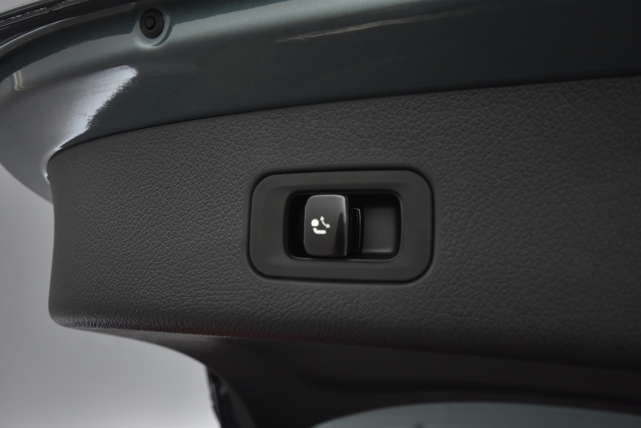 Mercedes-Benz GLC 2025