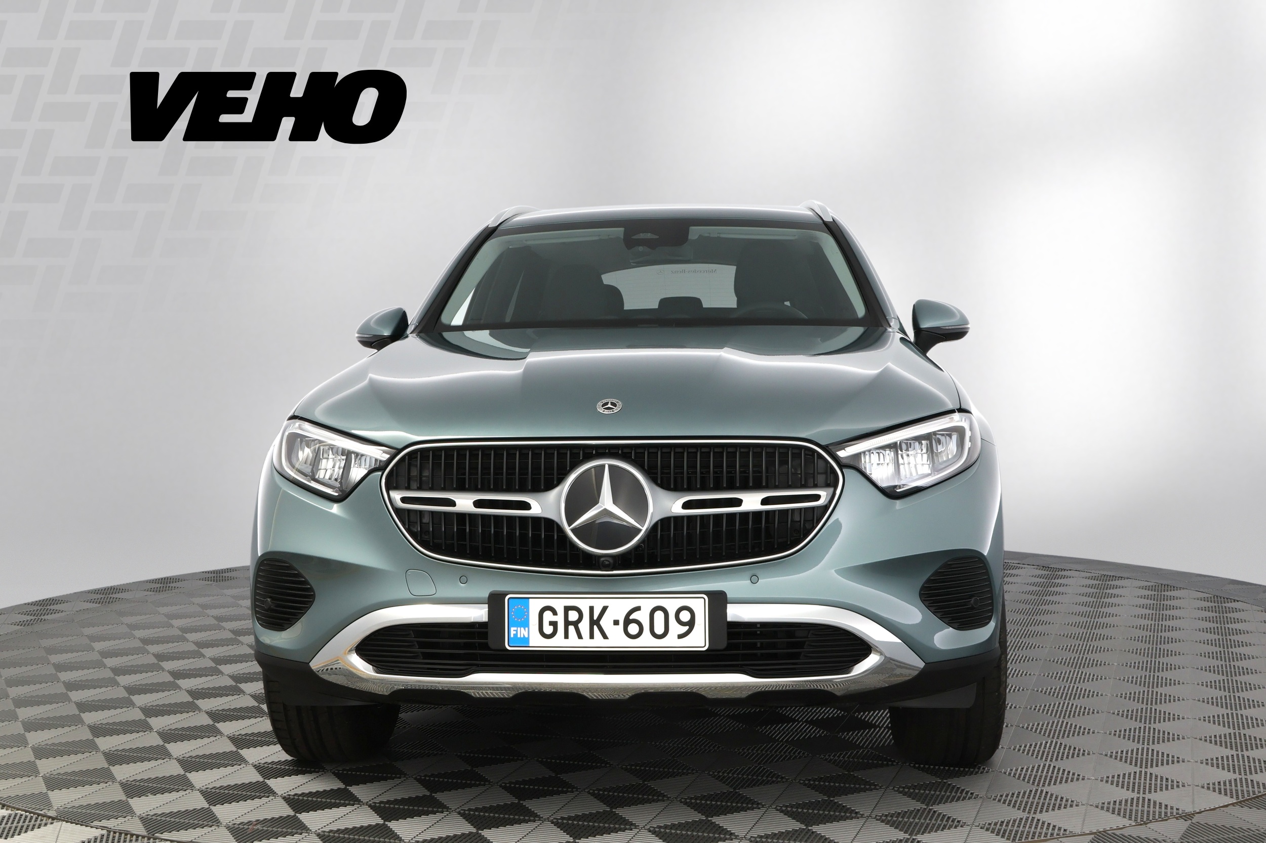 Mercedes-Benz GLC 2025